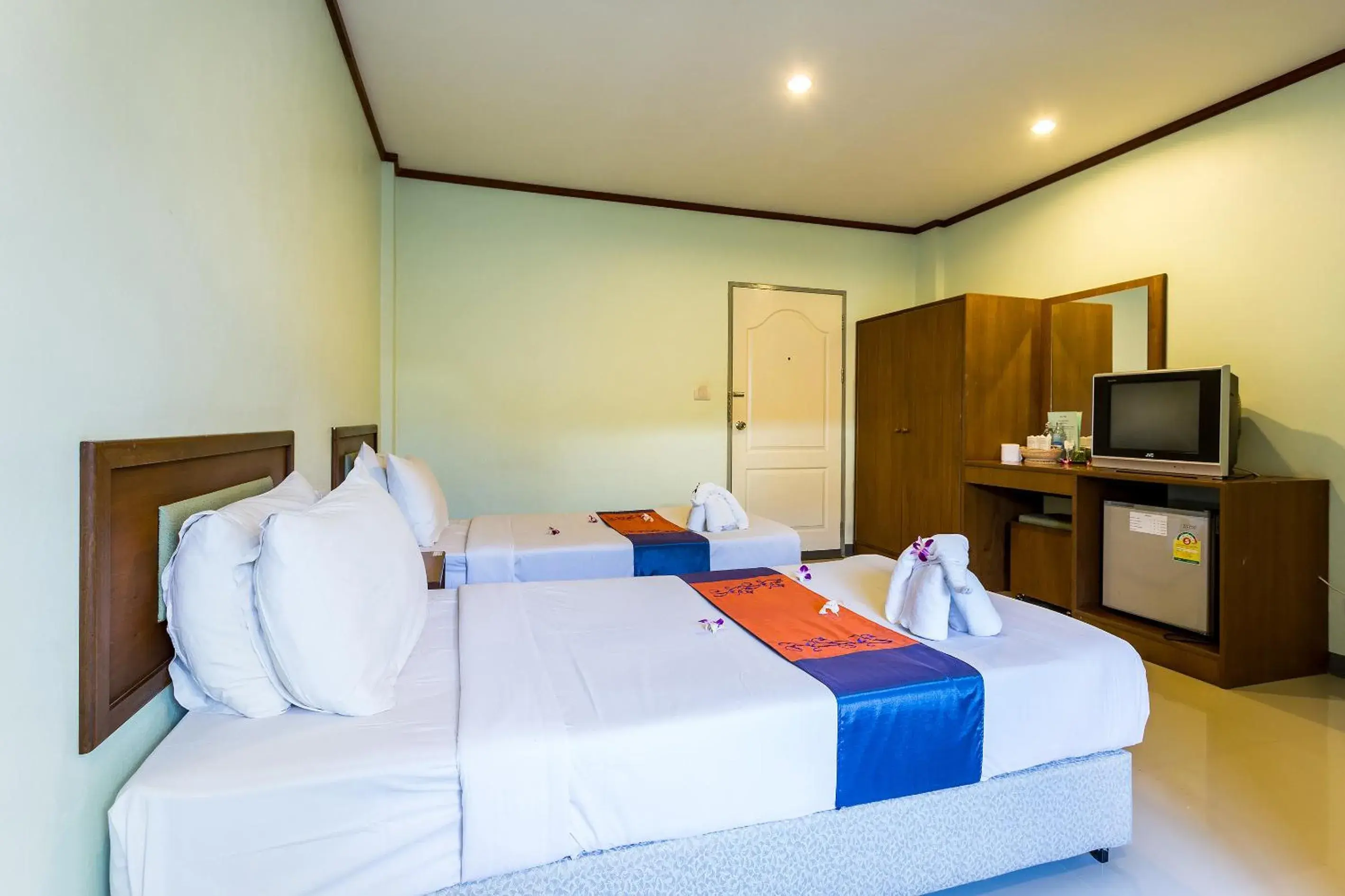 Photo of the whole room, Bed in KYP Khunyuw Place Hotel โรงแรมเควายพี ขุนยูวเพลส ฝาง Photo of the whole room, Bed in KYP Khunyuw Place Hotel โรงแรมเควายพี ขุนยูวเพลส ฝาง