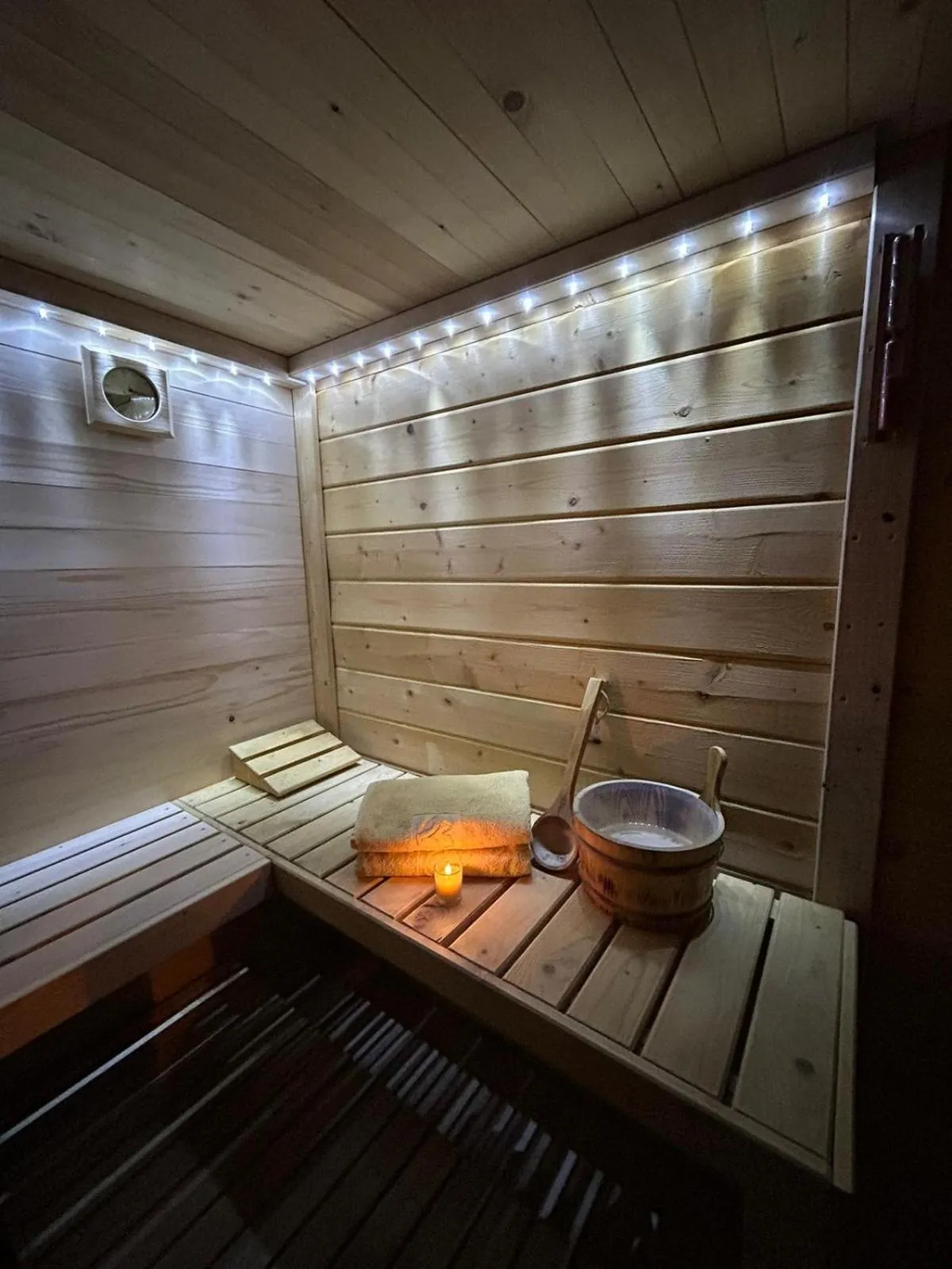 Sauna in Alpha Ski Apartmani