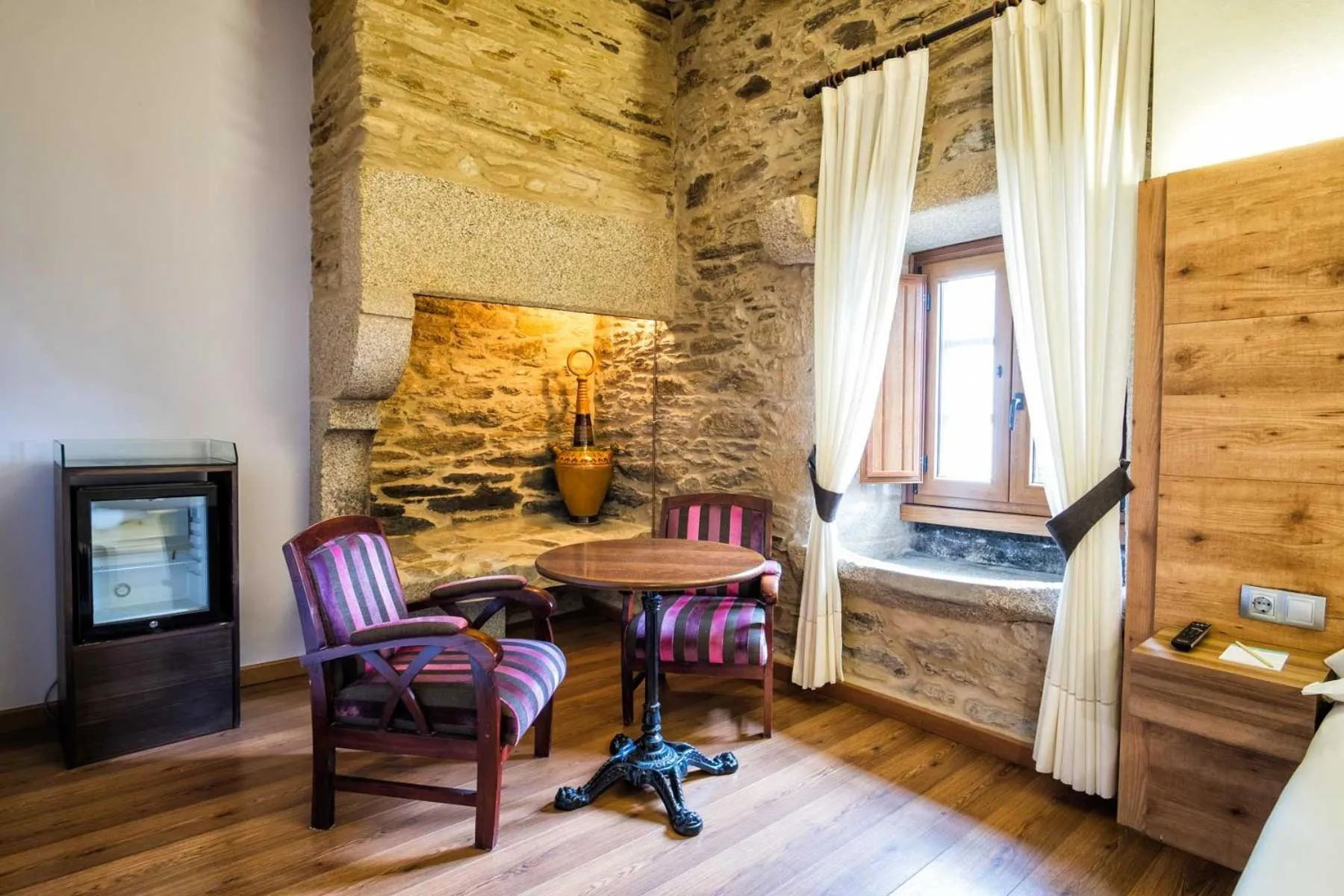 Bedroom, Bed in Hotel Alda Bonaval