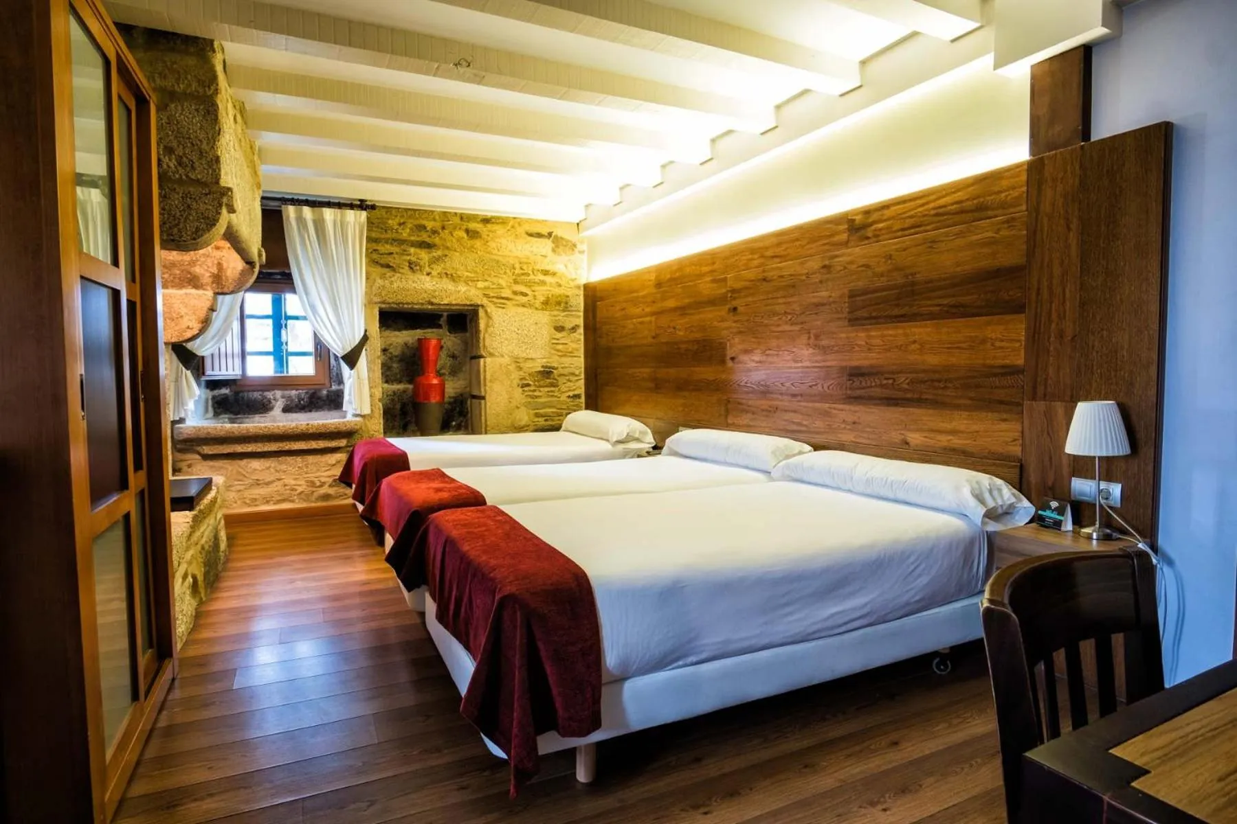 Bedroom, Bed in Hotel Alda Bonaval