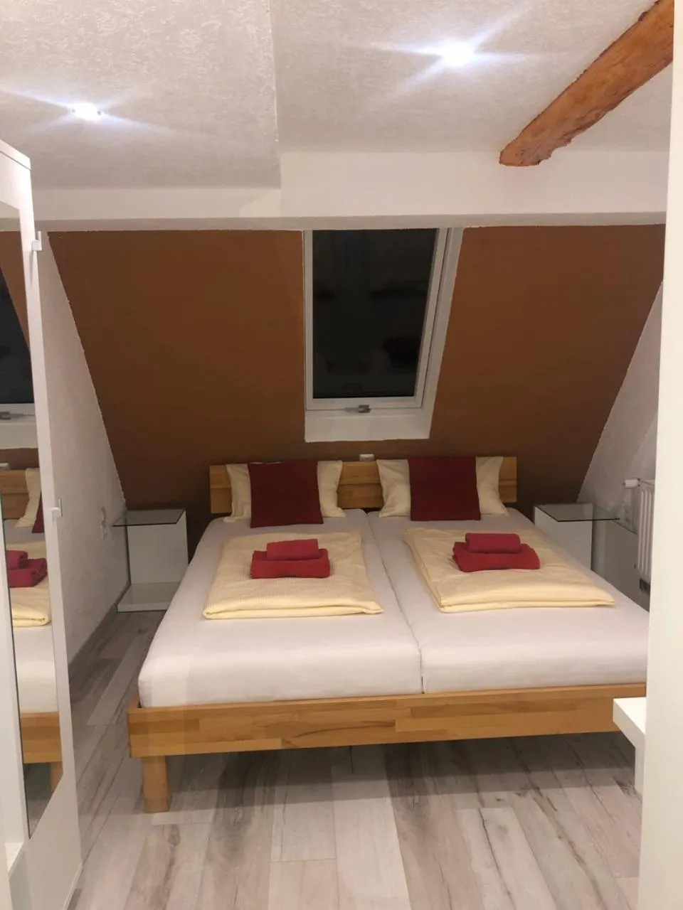 Bed in Dionysos Traube