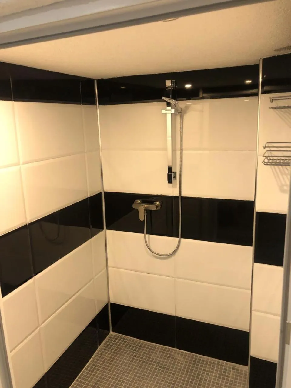 Bathroom in Dionysos Traube