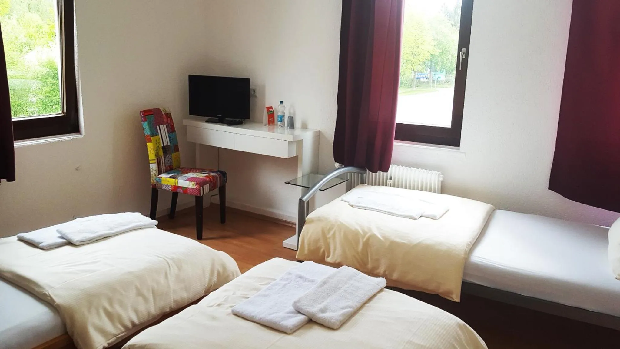 Decorative detail, Bed in Dionysos Traube