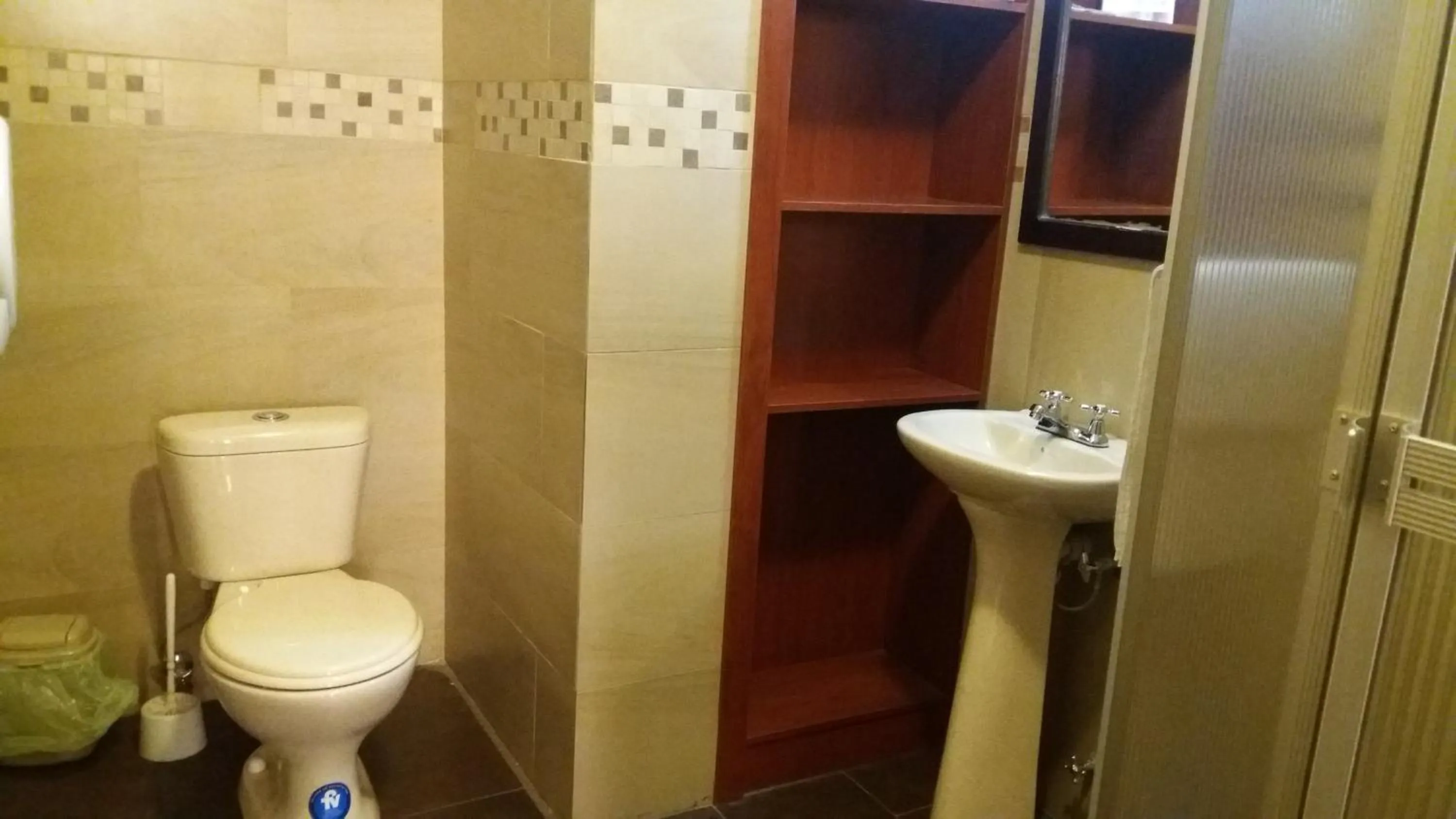 Bathroom in Hotel Saint Thomas