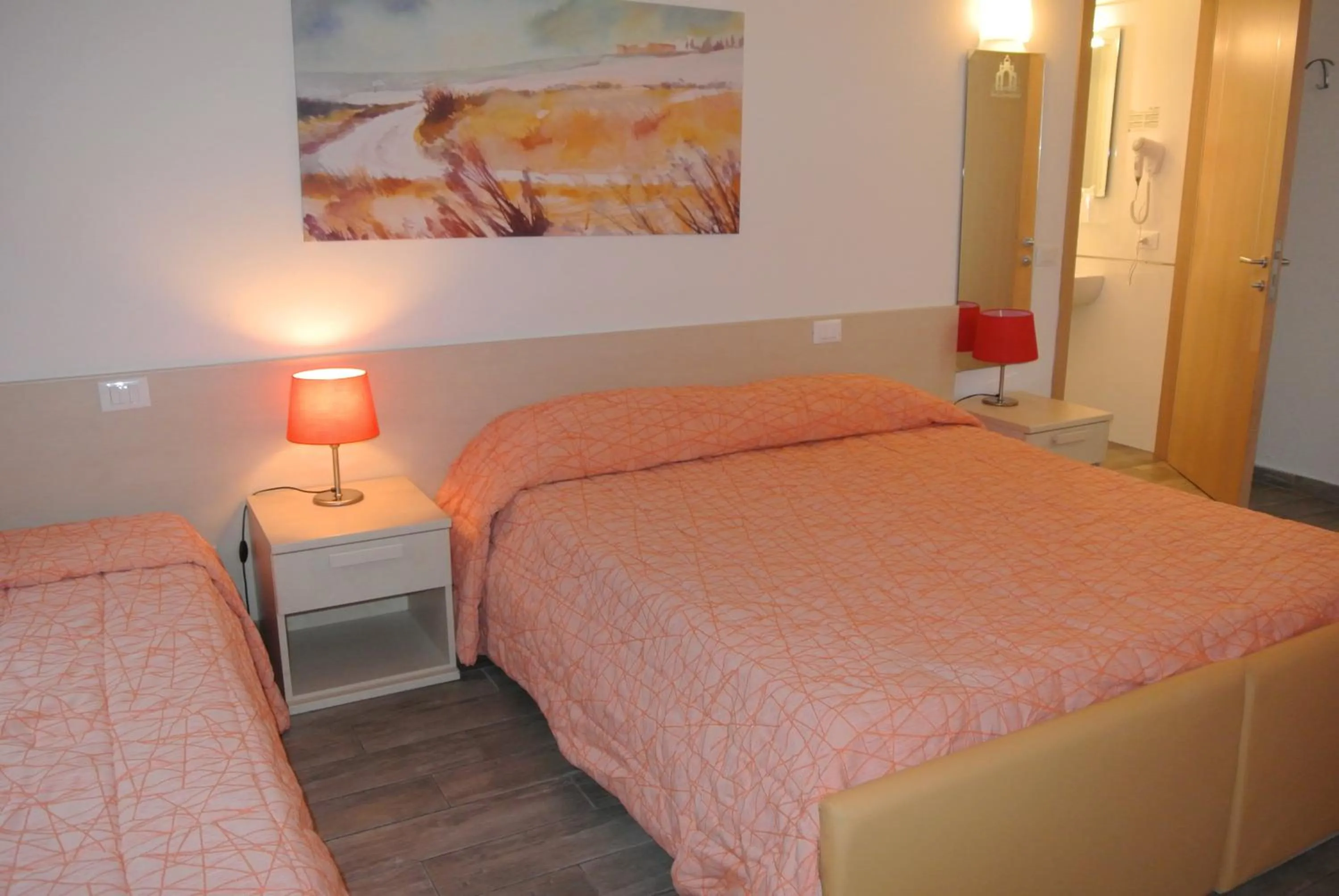 Photo of the whole room, Bed in Bed & Breakfast Camollia