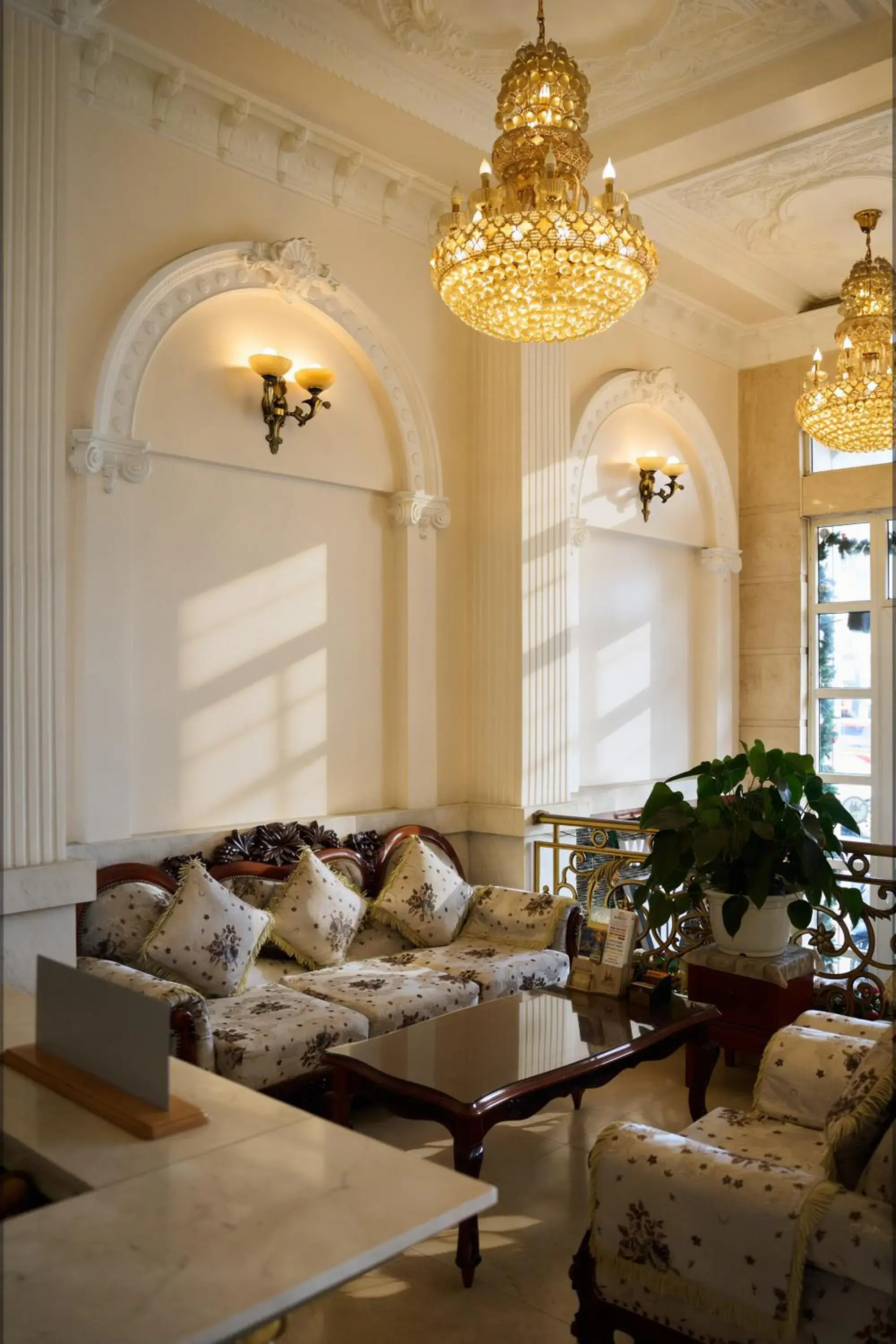 Lobby or reception, Bed in Diamond Hotel Lobby or reception, Bed in Diamond Hotel