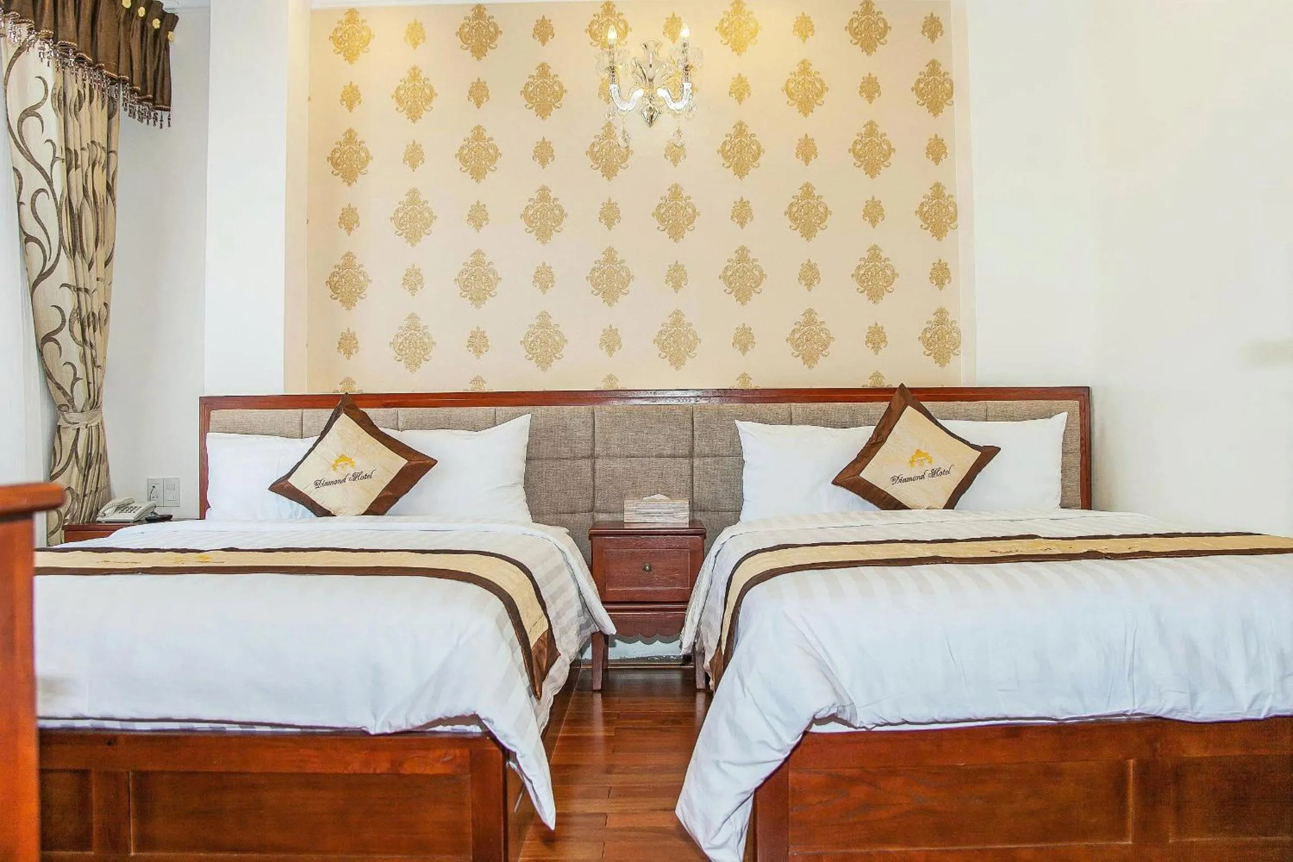 Bed in Diamond Hotel