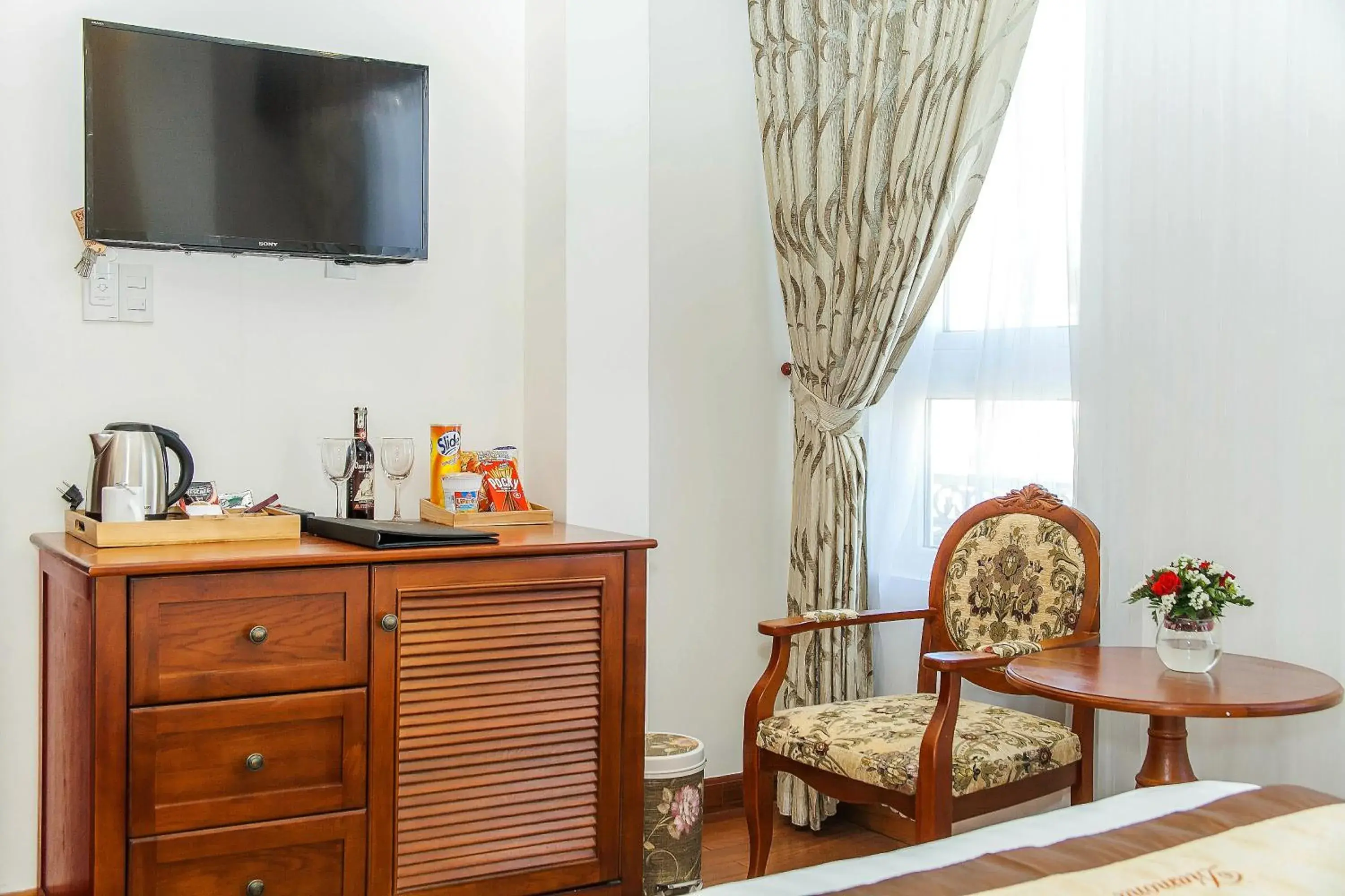 TV and multimedia in Diamond Hotel TV and multimedia in Diamond Hotel