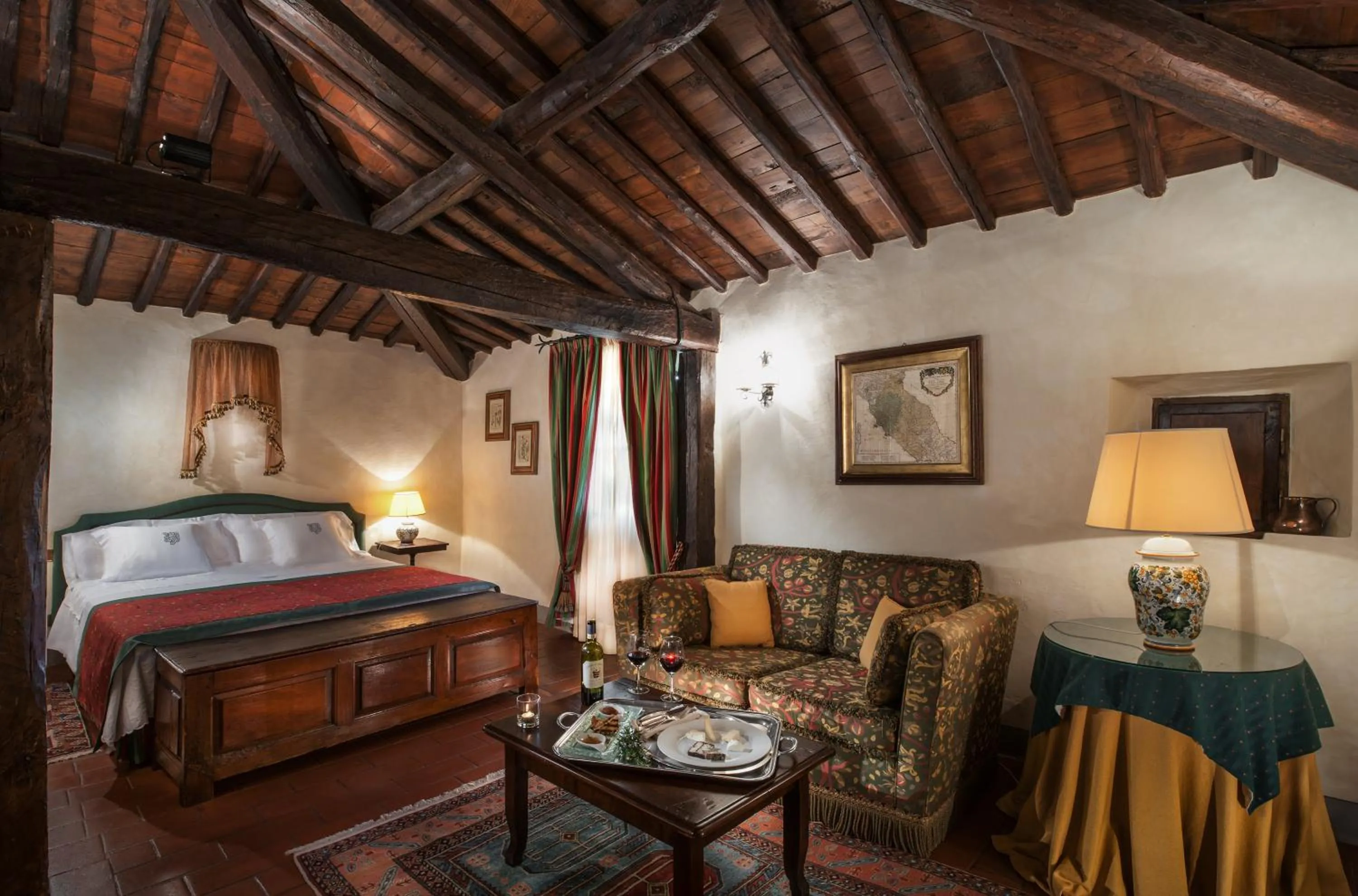 Photo of the whole room, Bed in Castello di Spaltenna Exclusive Resort & Spa