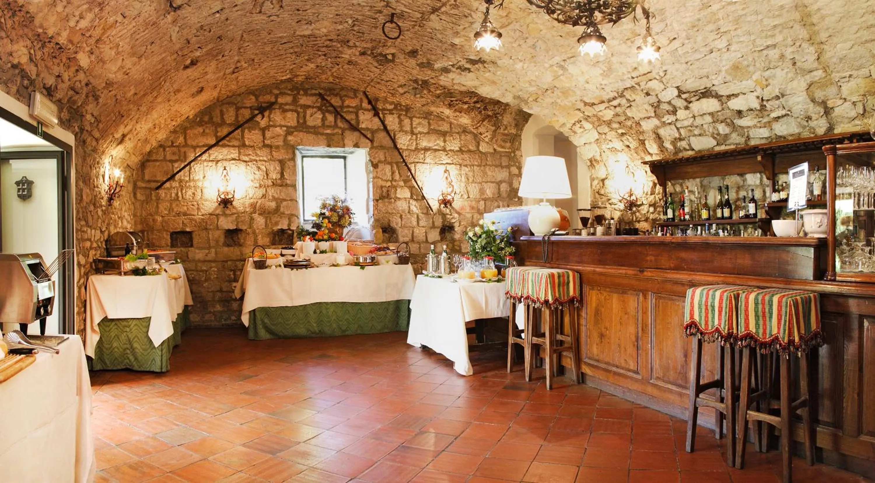Restaurant/places to eat in Castello di Spaltenna Exclusive Resort & Spa