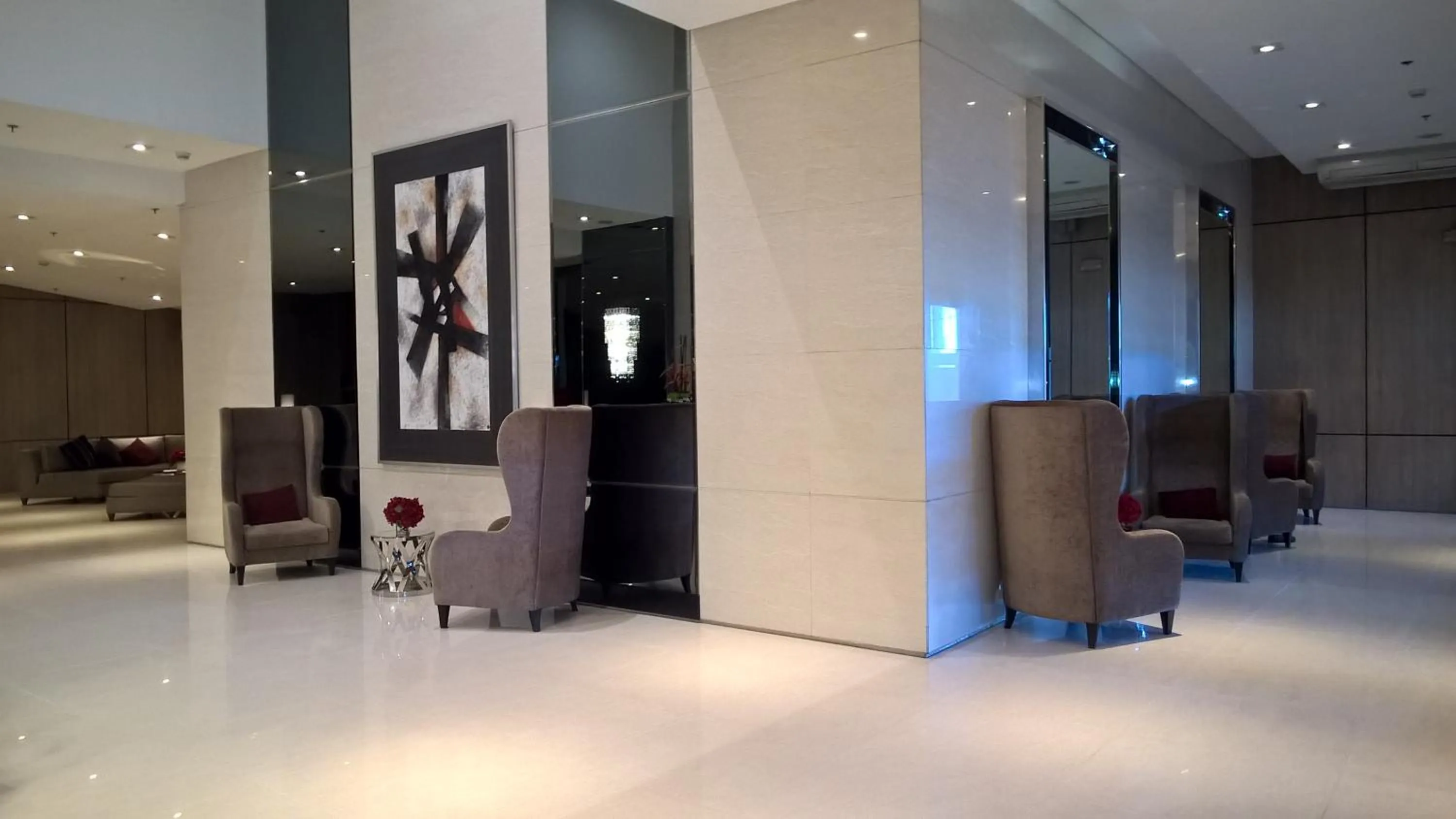 Facade/entrance in Studio Deluxe Apartment in Princeton Residences