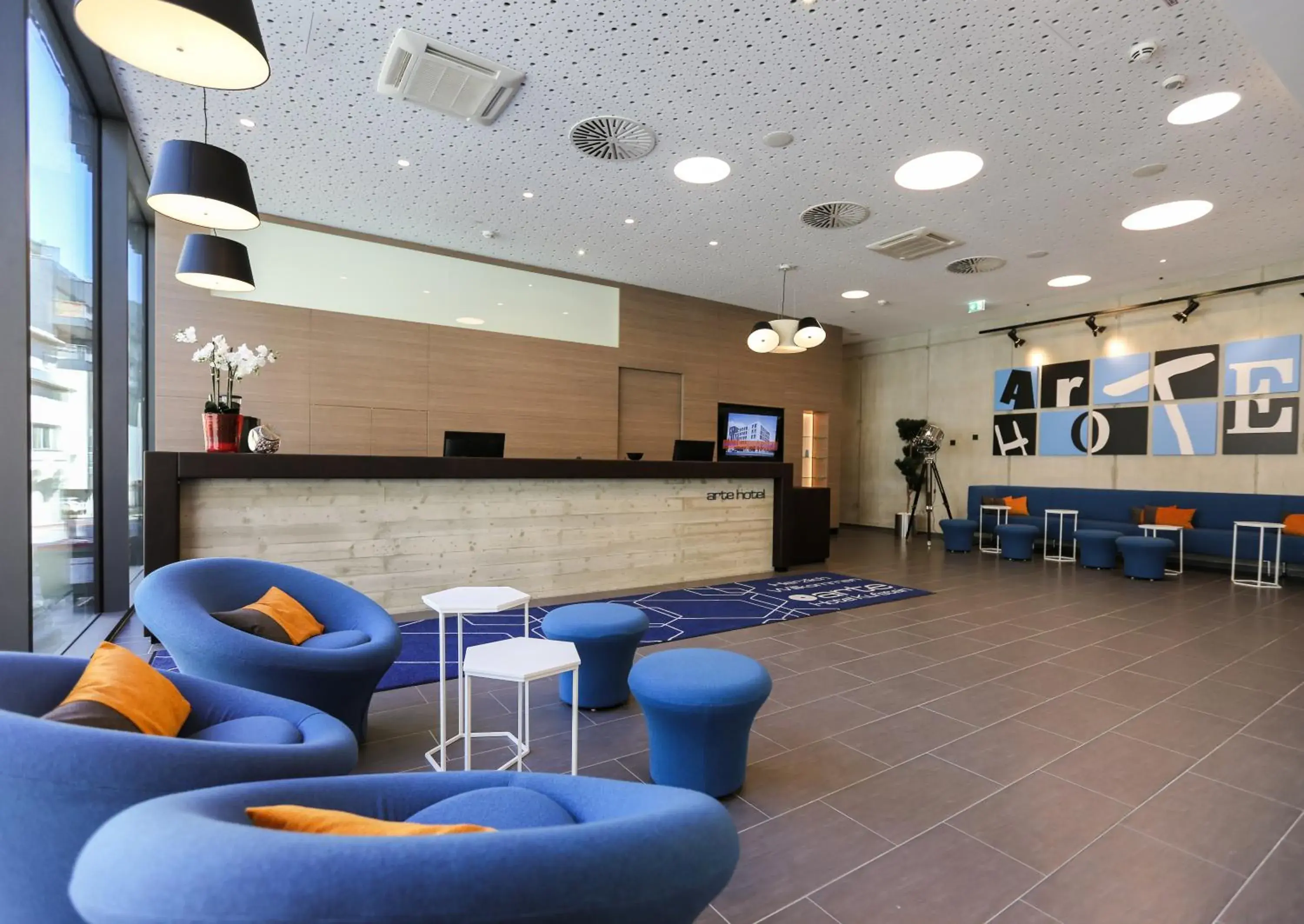 Lobby or reception in arte Hotel Kufstein Lobby or reception in arte Hotel Kufstein