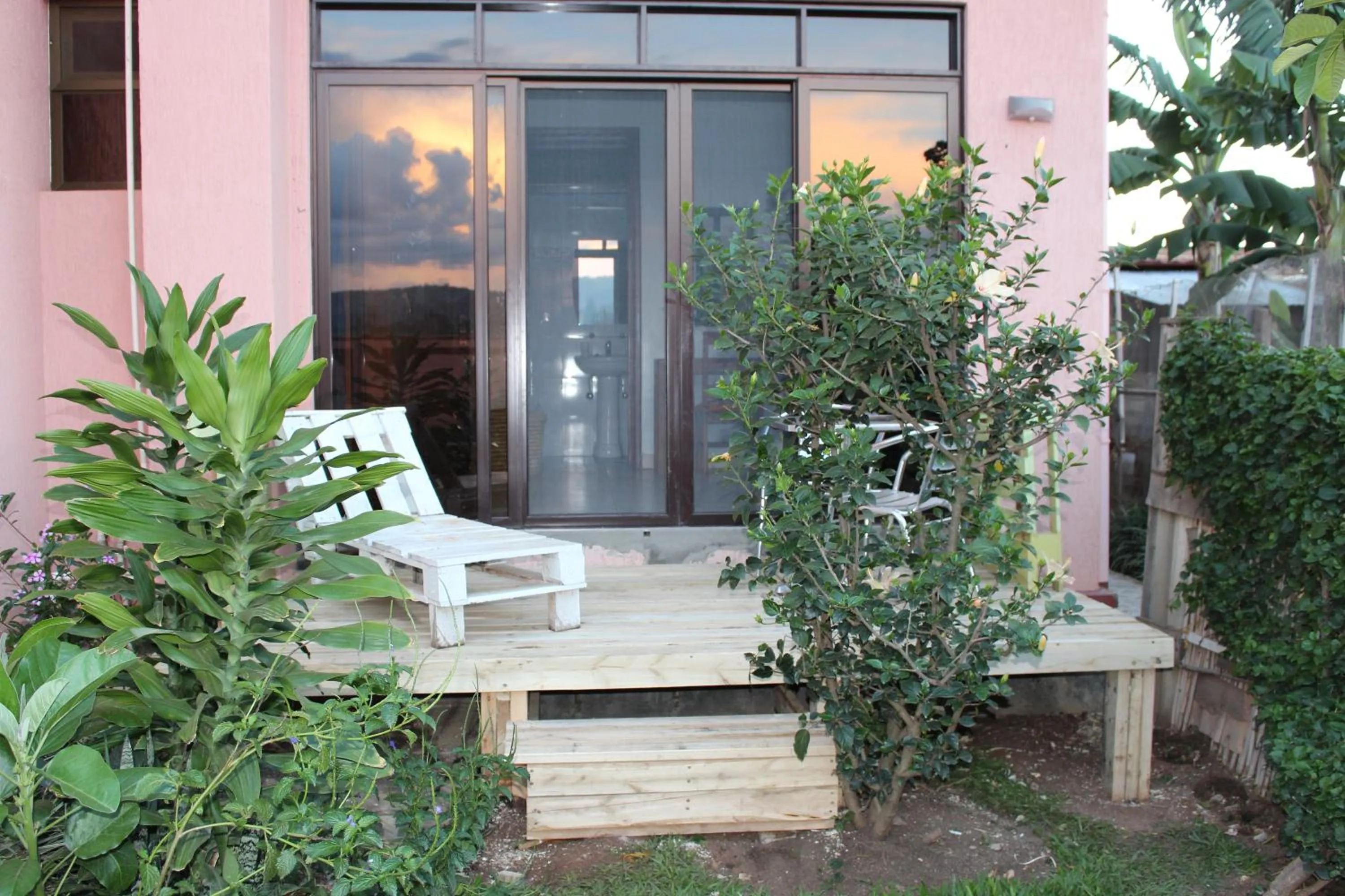 Patio in Umusambi B&B