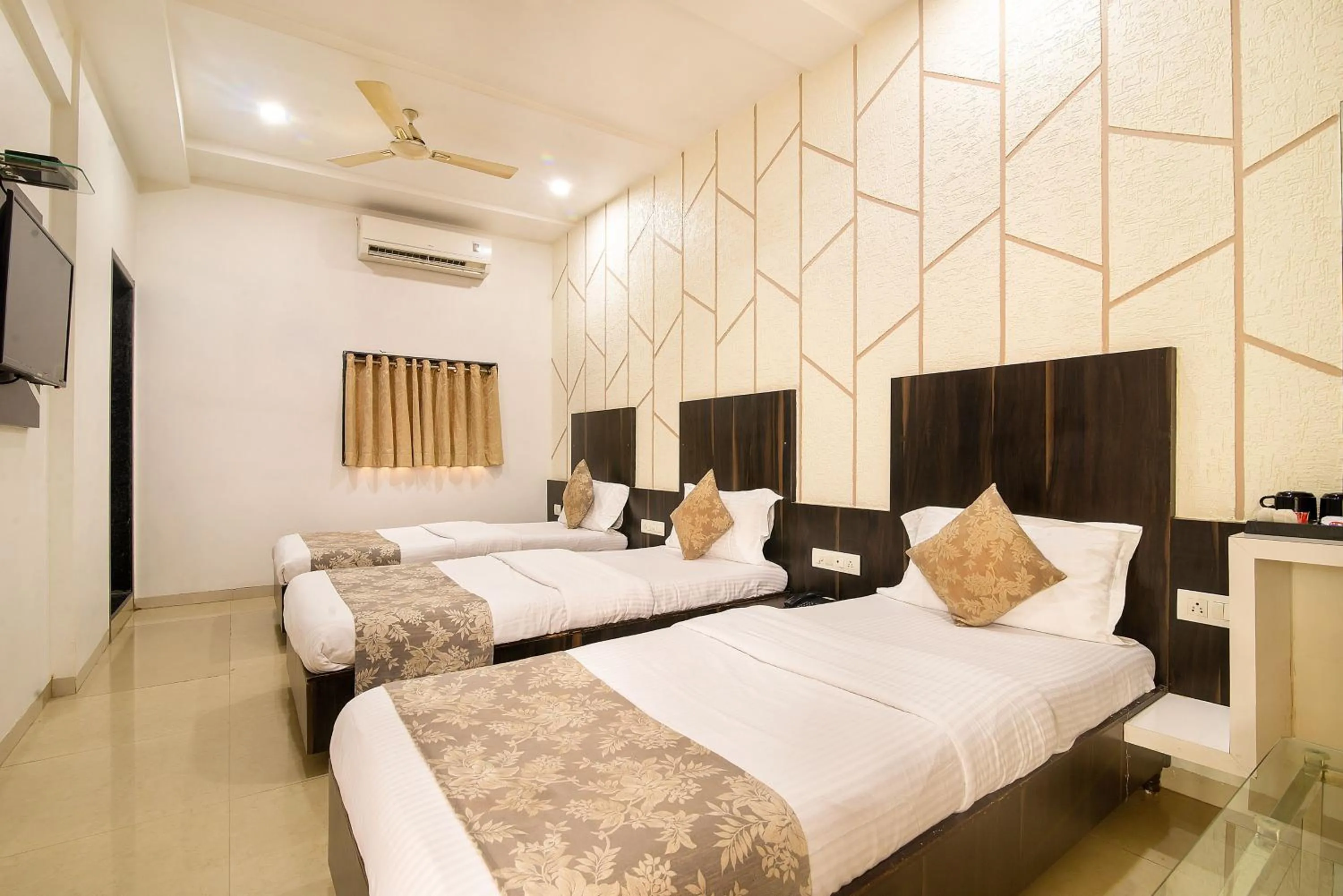 Hotel Satkar