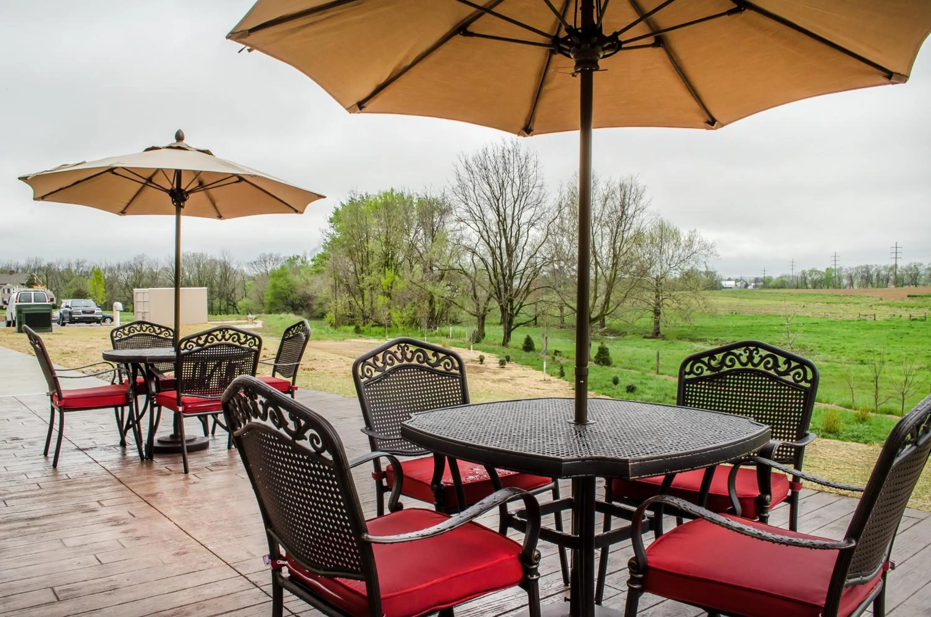 Patio in Comfort Suites Manheim - Lancaster