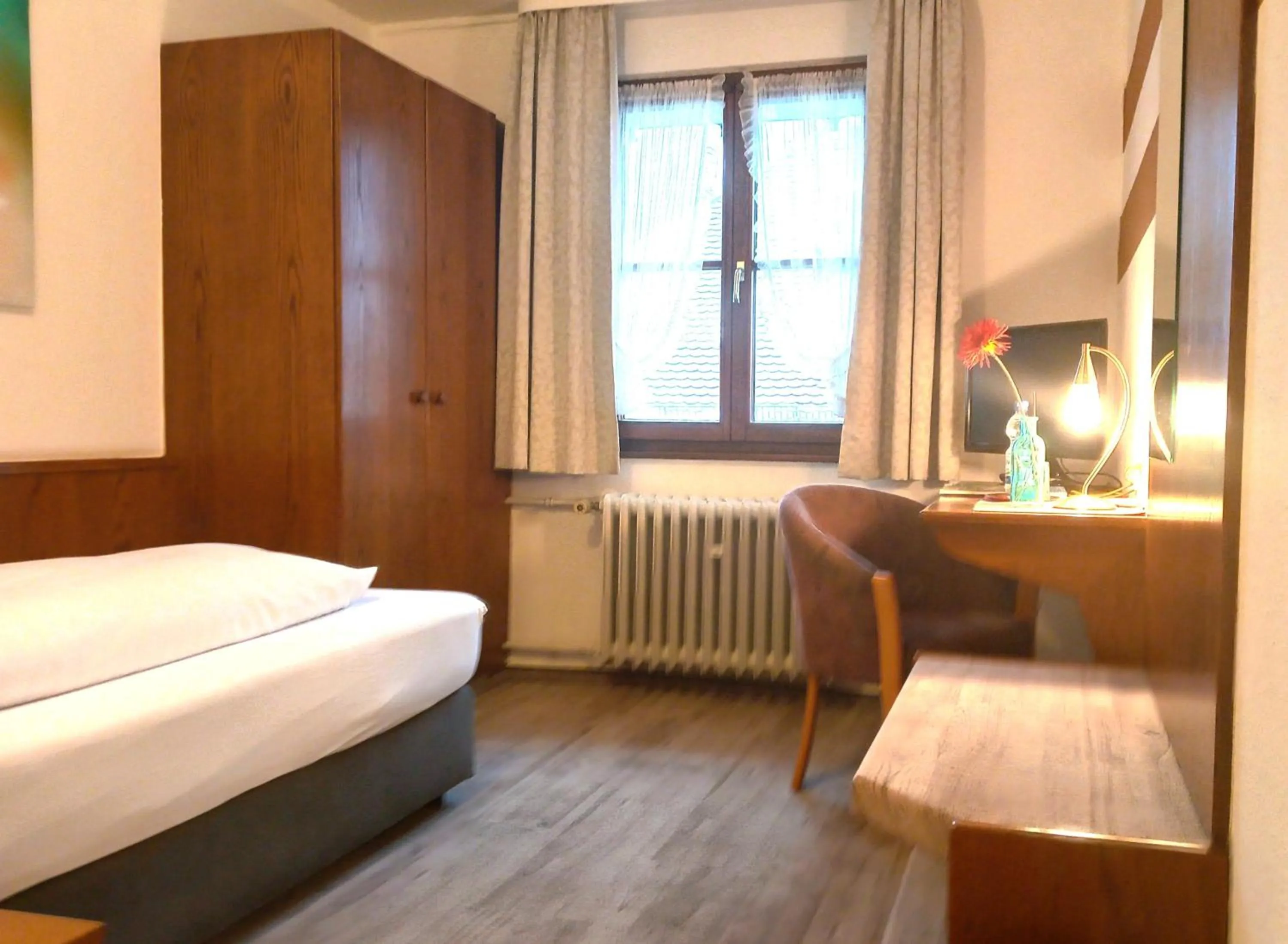 Bed in Hotel Gasthof Kreuz