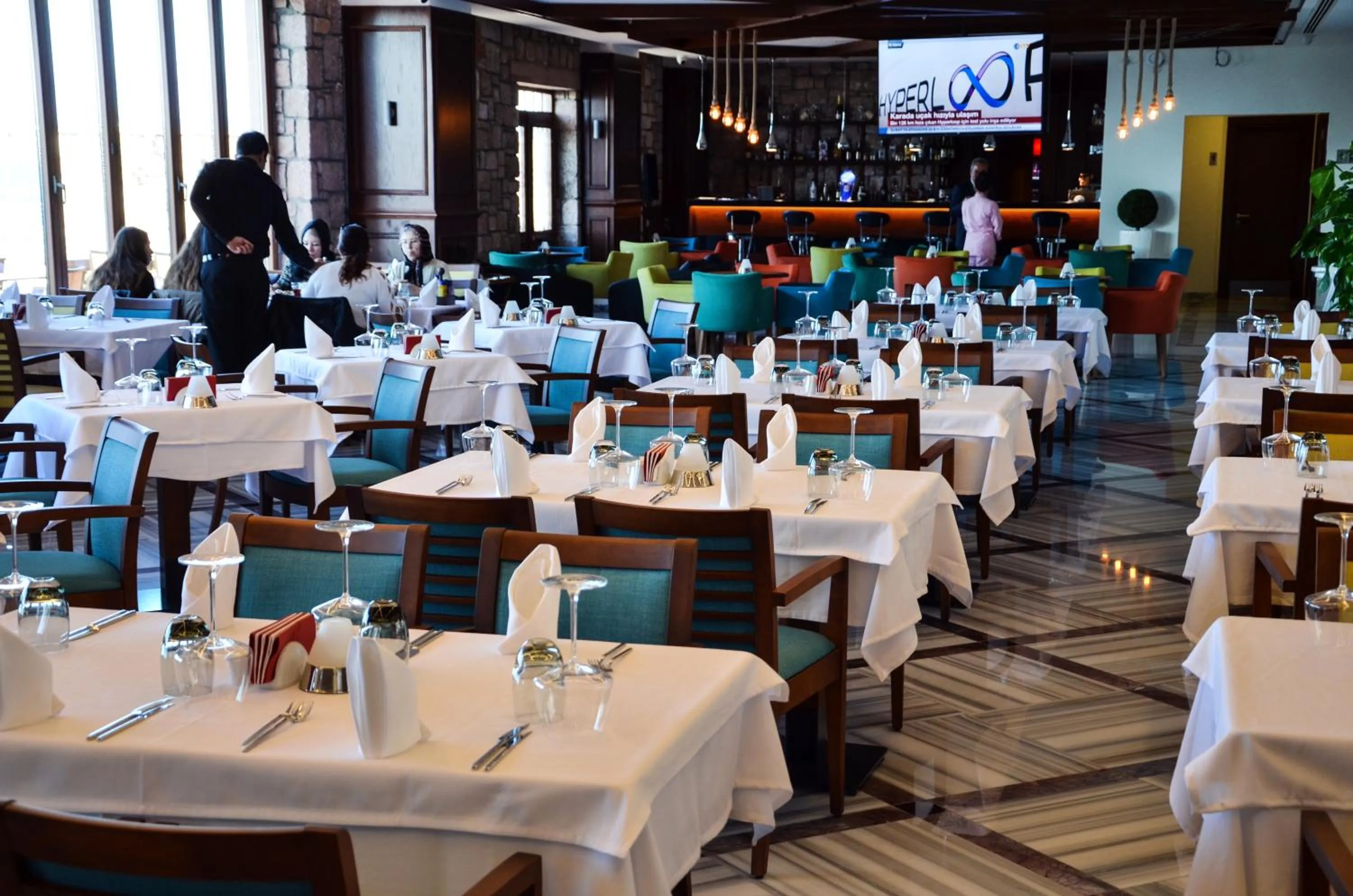 Restaurant/places to eat in Bacacan Otel