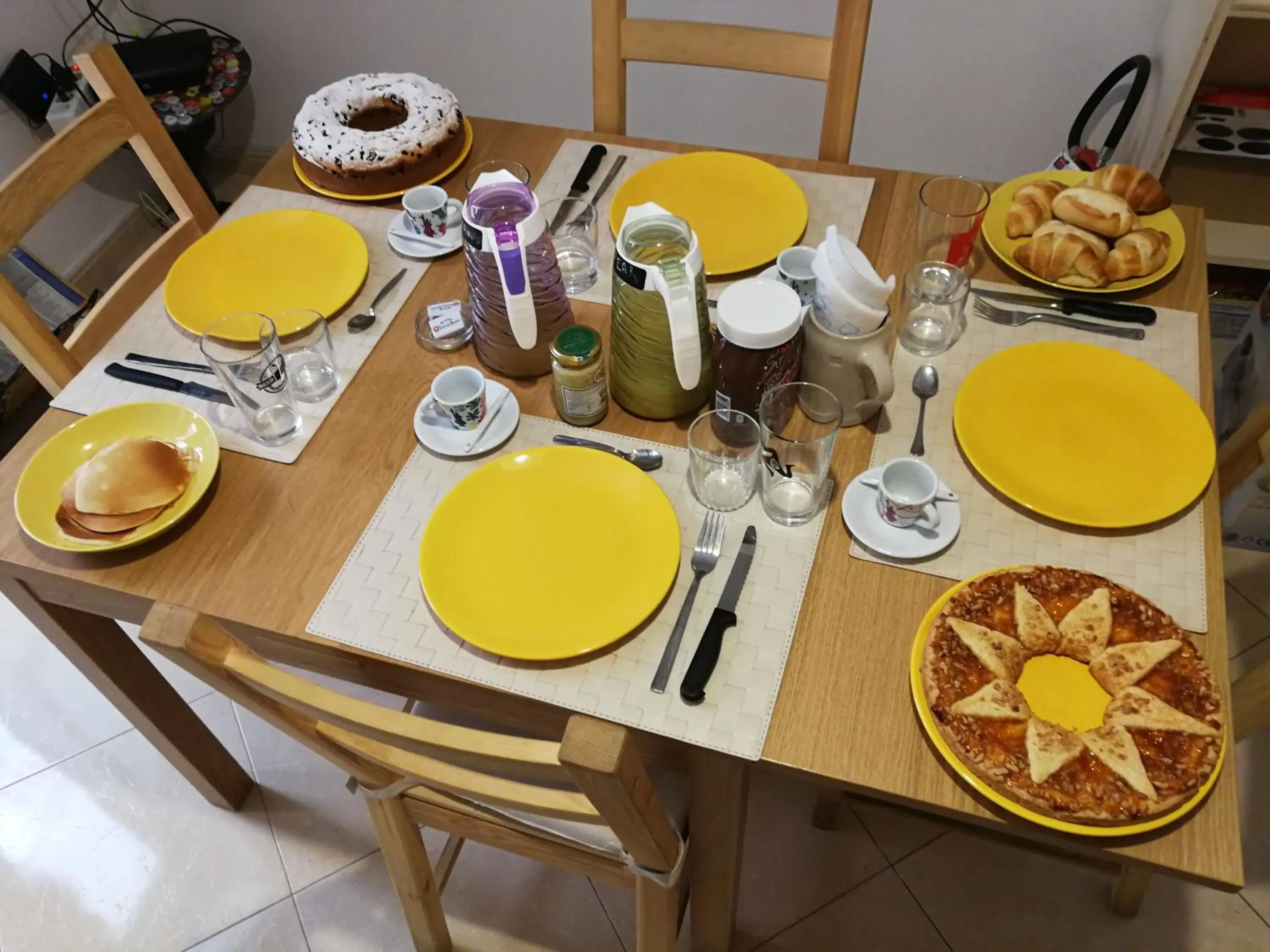 Dining area in Taormina Bed and BeerCraft