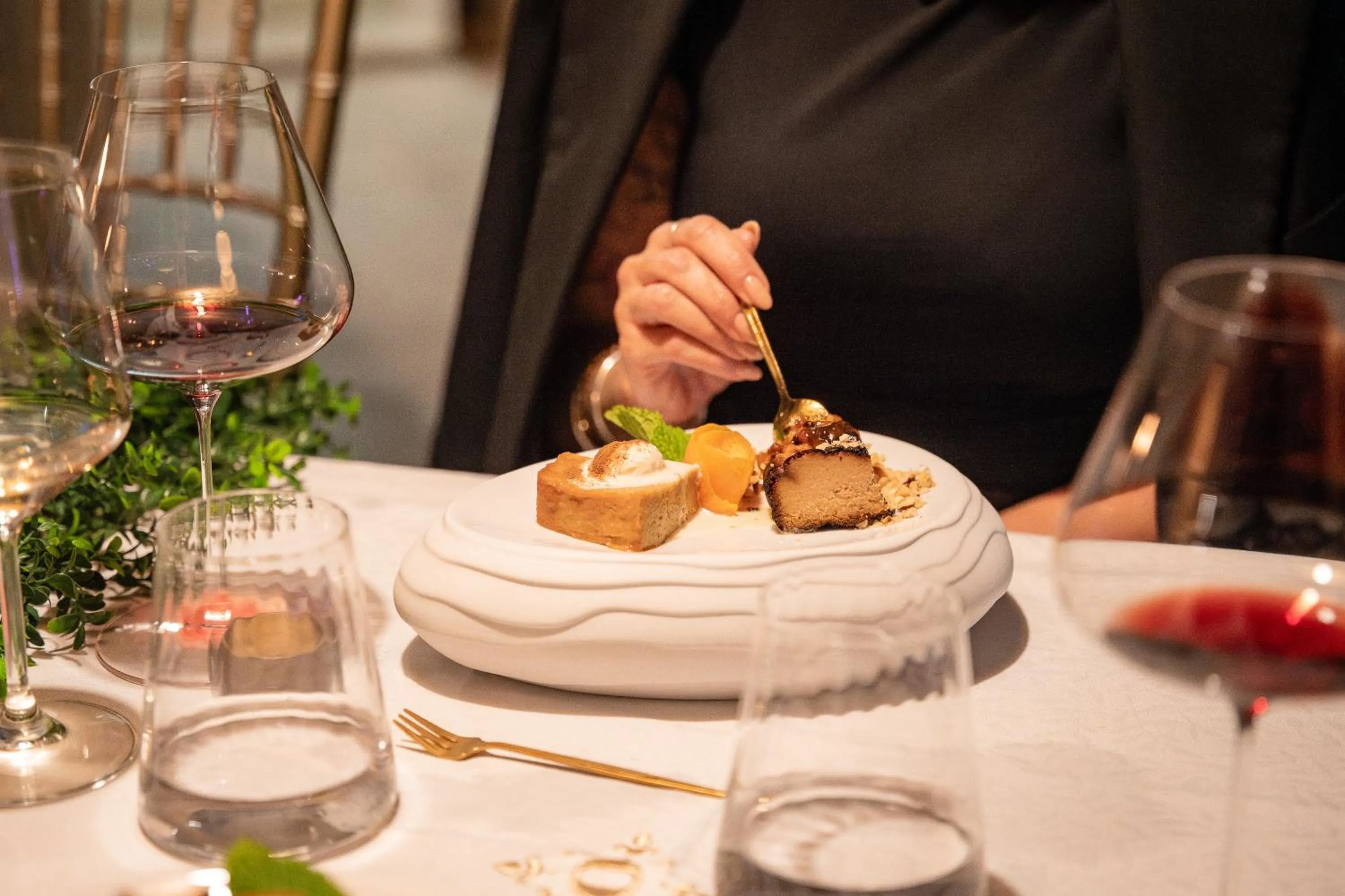 Opus One Luxury Guest House & Wine