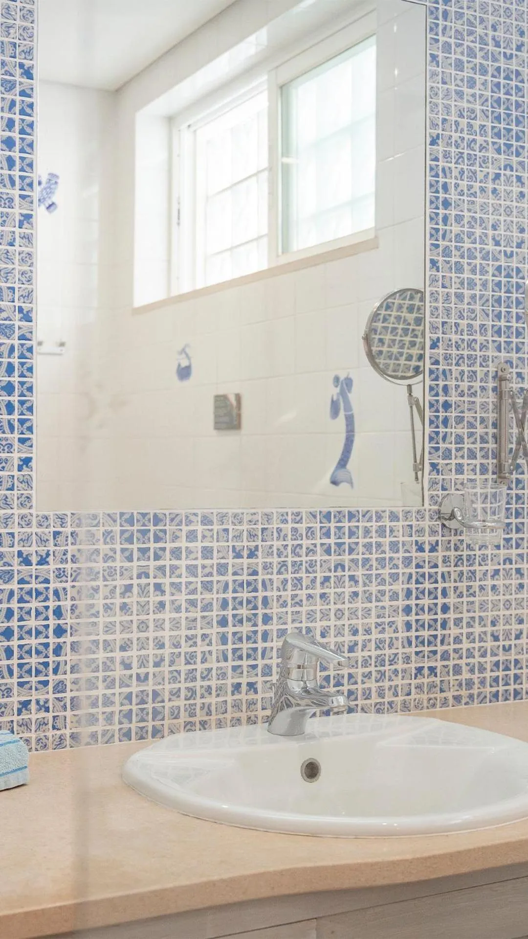 Opus One Luxury Guest House & Wine