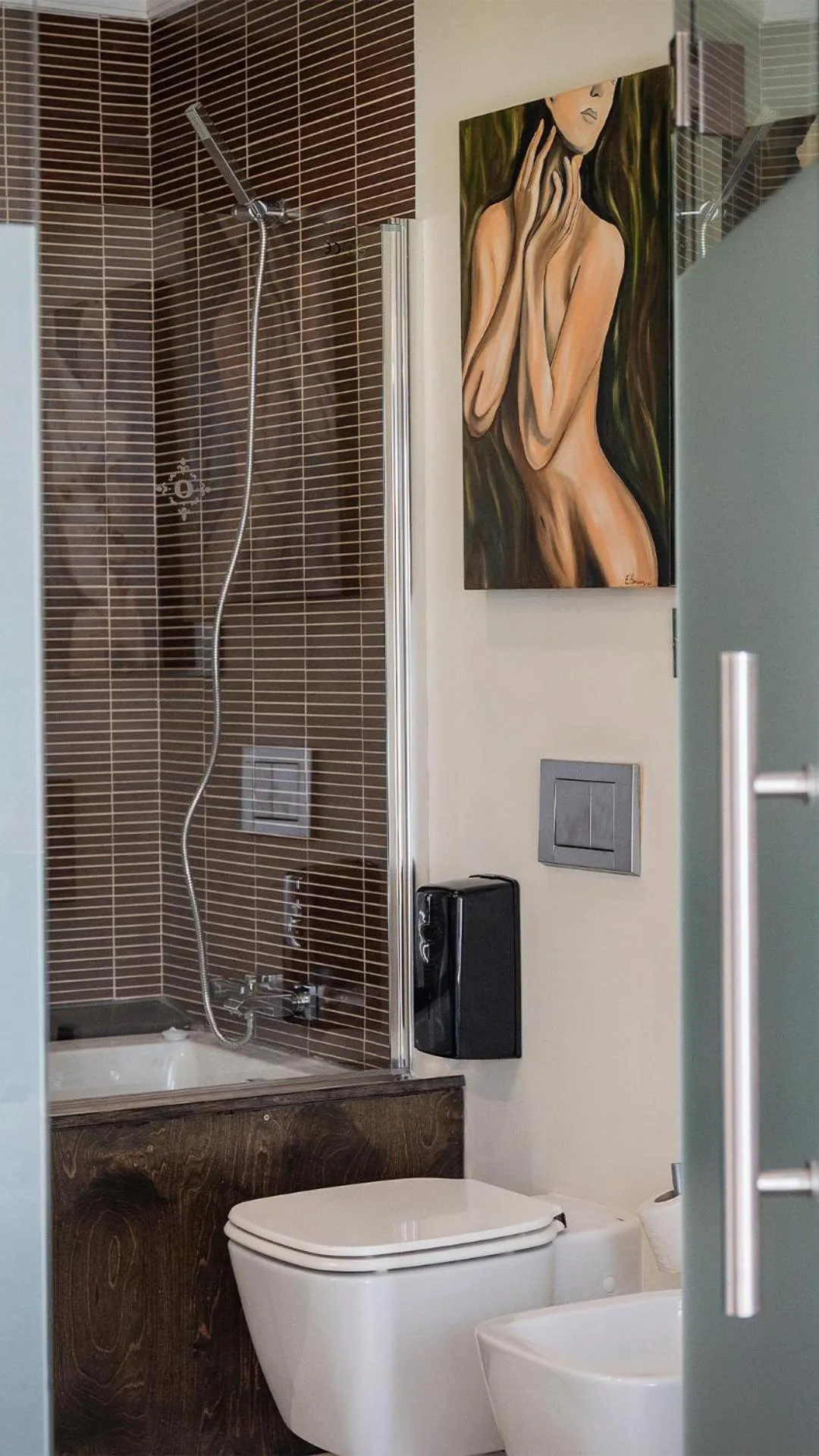 Opus One Luxury Guest House & Wine