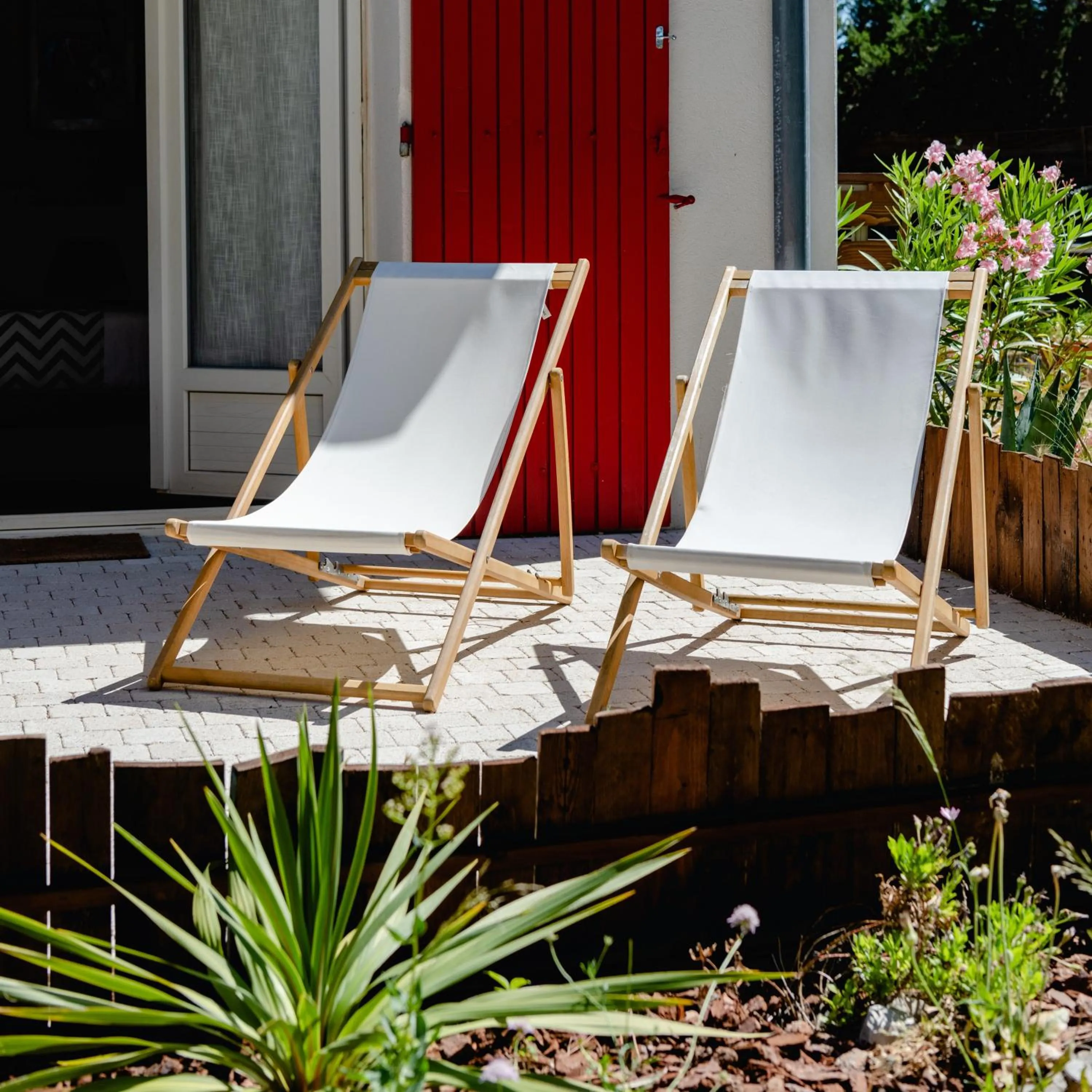Bedroom in Les Volets Rouges - Hôtel Cassis - Situé dans le Parc National des Calanques