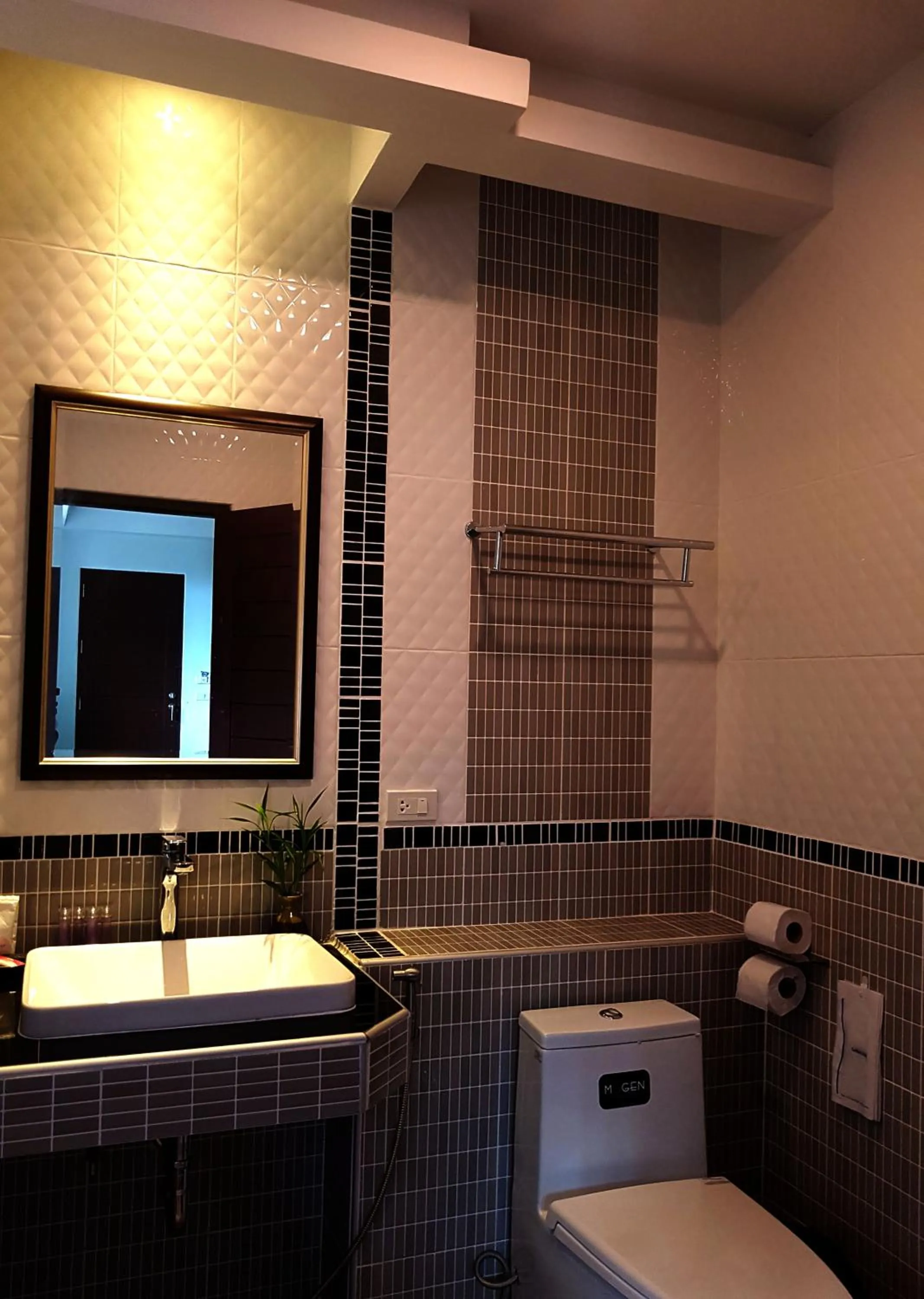 Bathroom in Balcony Villa