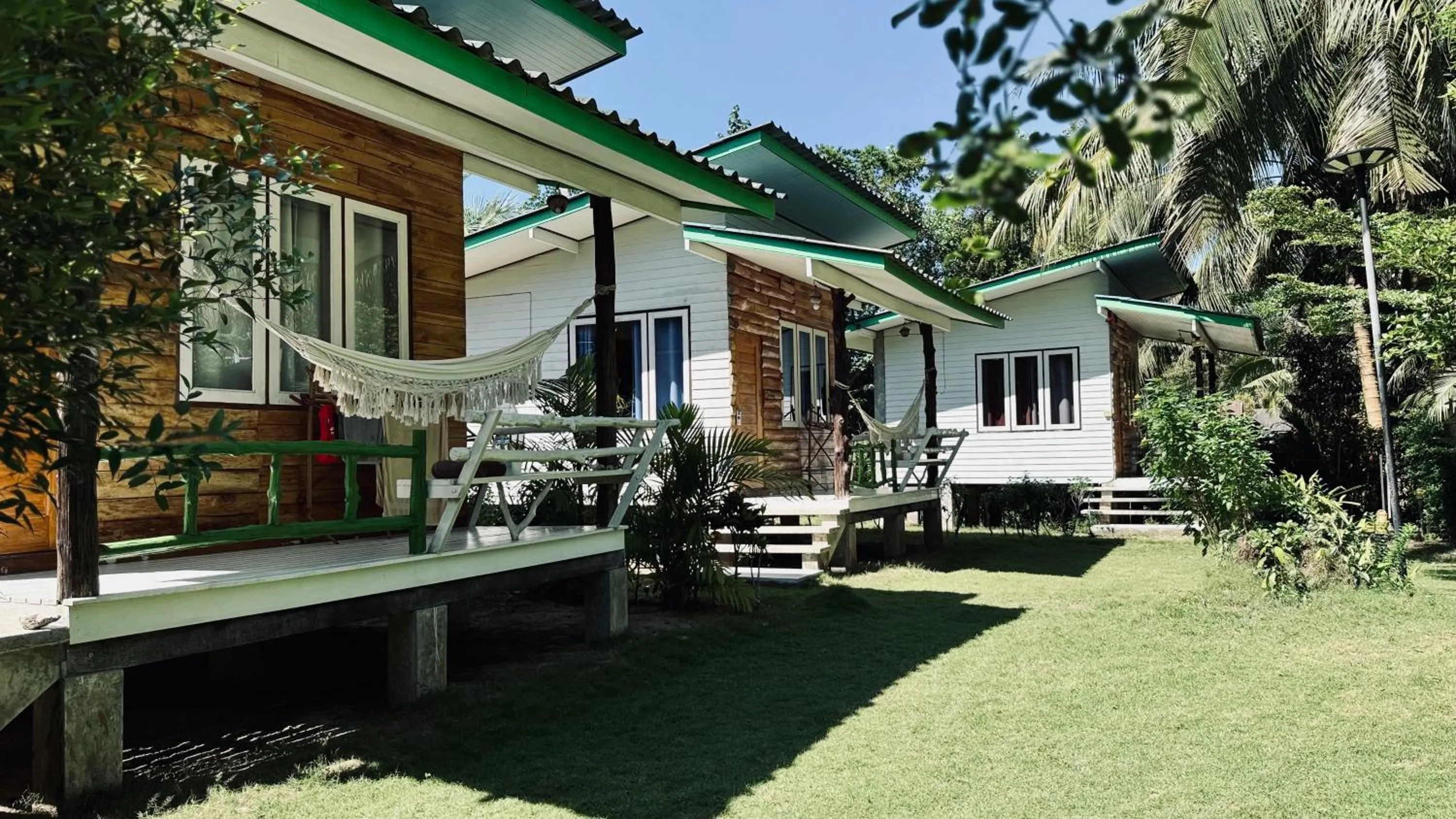 Suan Maprao Ko Kut Resort