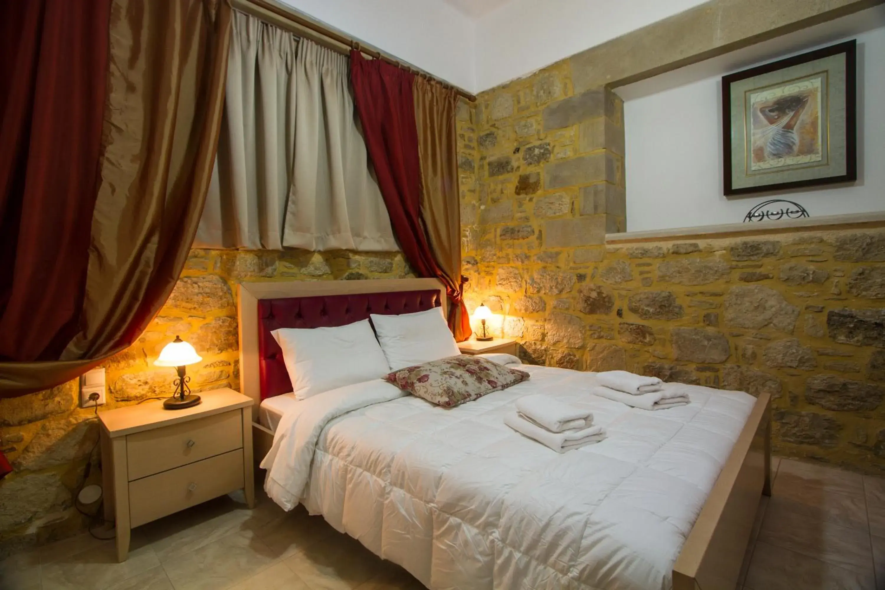 One-Bedroom Apartment in Agarathos Tradiitonal Apartments & Rooms with Pool Kaliviani -On the road to Balos One-Bedroom Apartment in Agarathos Tradiitonal Apartments & Rooms with Pool Kaliviani -On the road to Balos