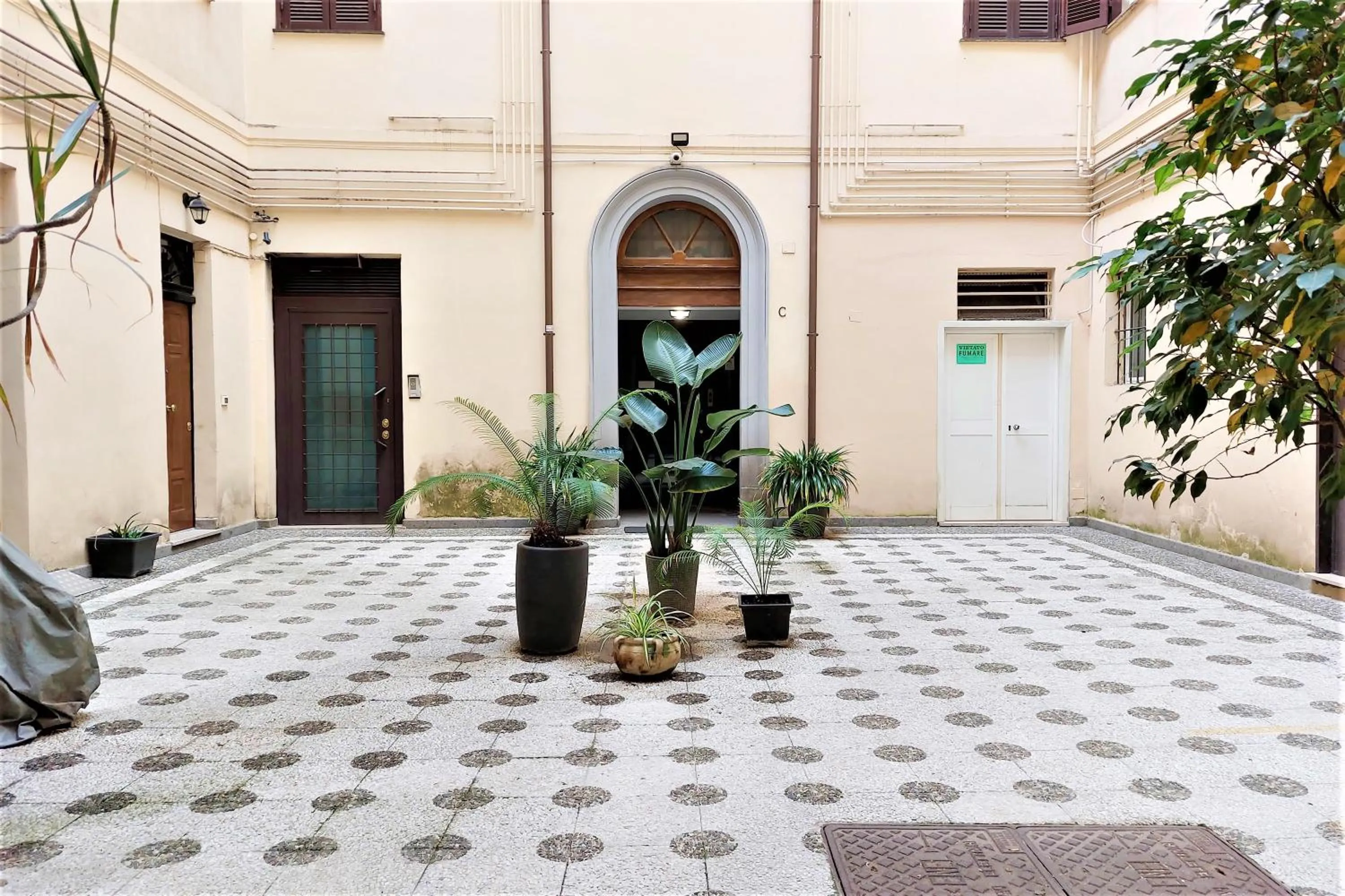 Property building in Bellezza Al Colosseo - B&B & Apts