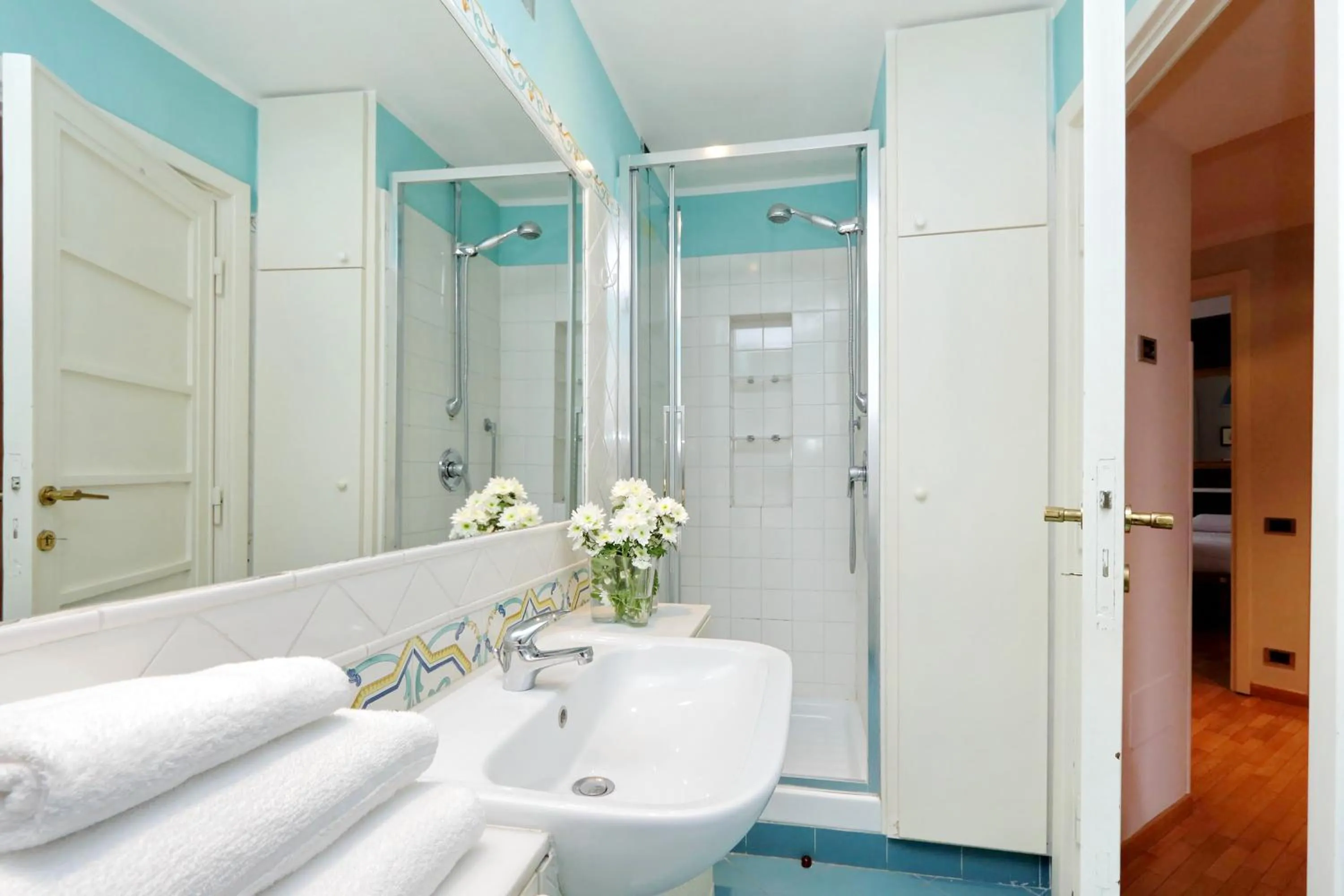 Shower in Bellezza Al Colosseo - B&B & Apts