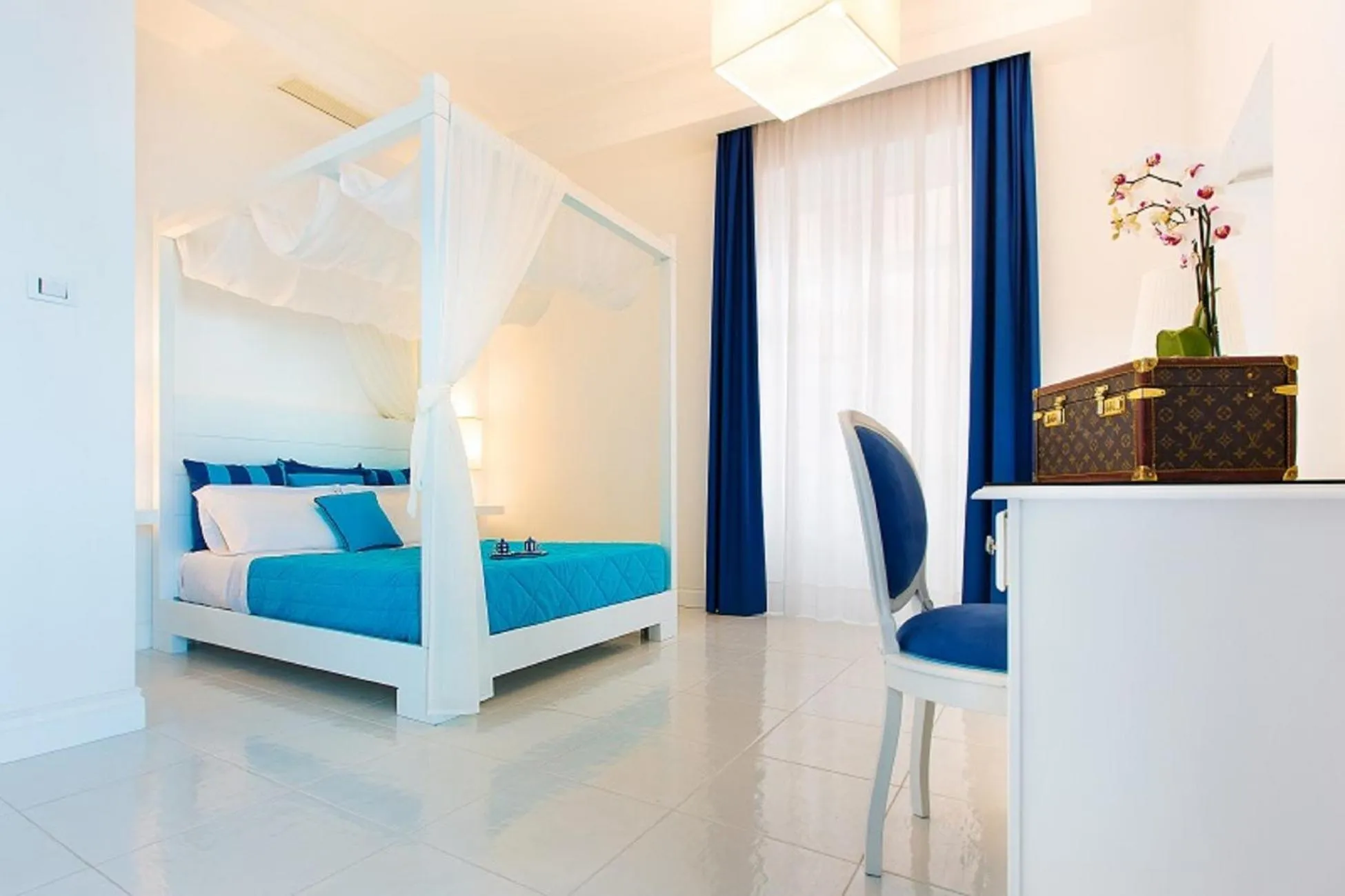 Bed in Palazzo Murrano - Adults Only