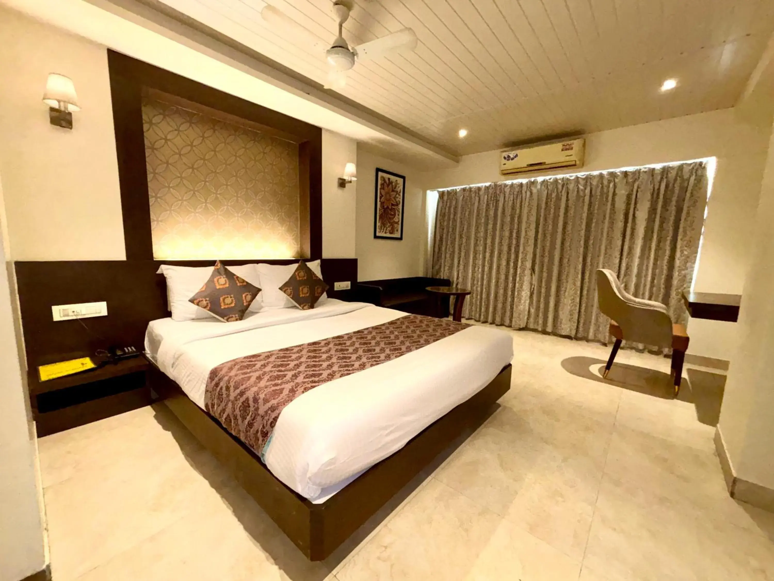 Bed in Hotel Sai Residency Bed in Hotel Sai Residency