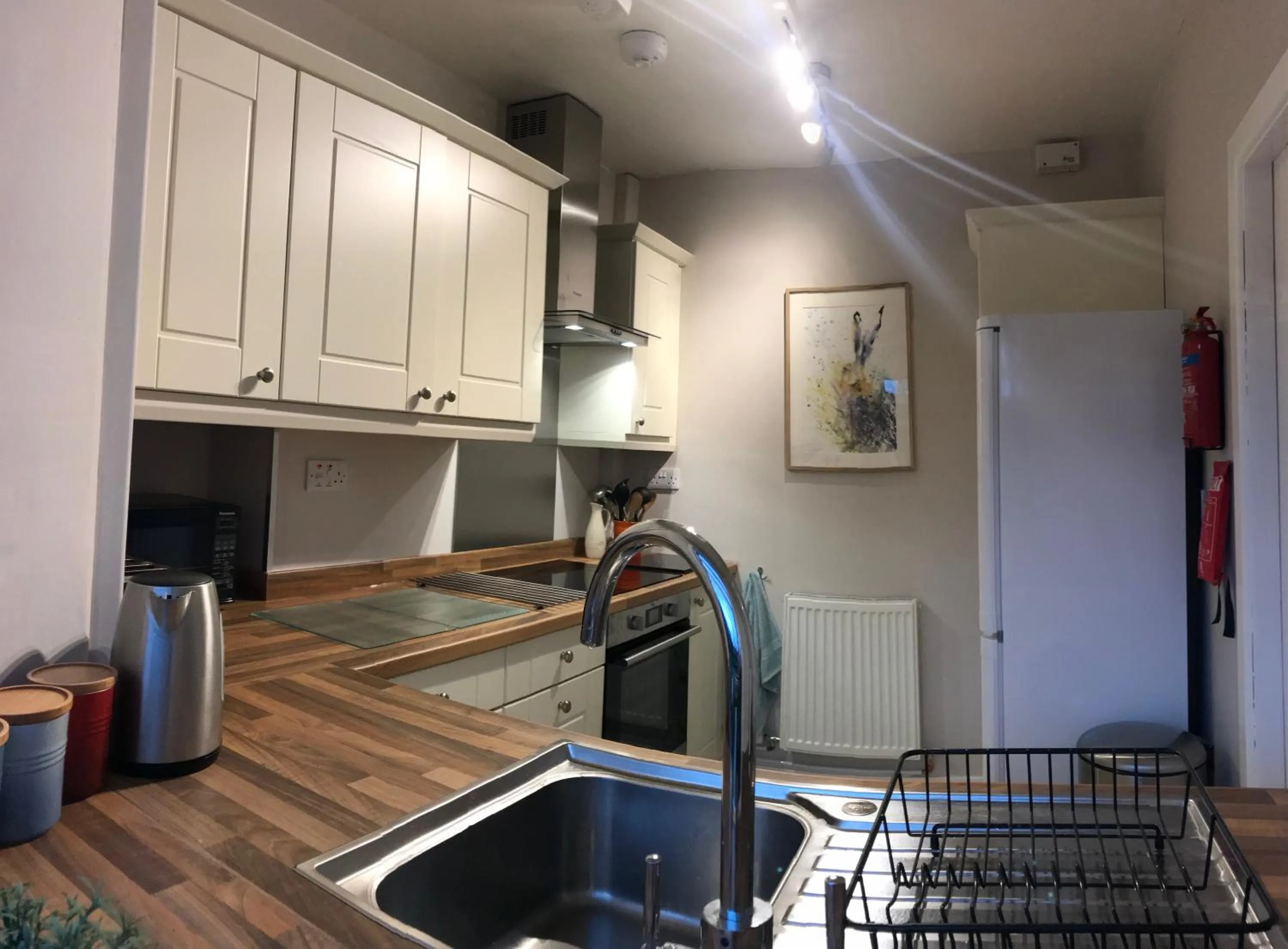 Kitchen or kitchenette in Carrick House