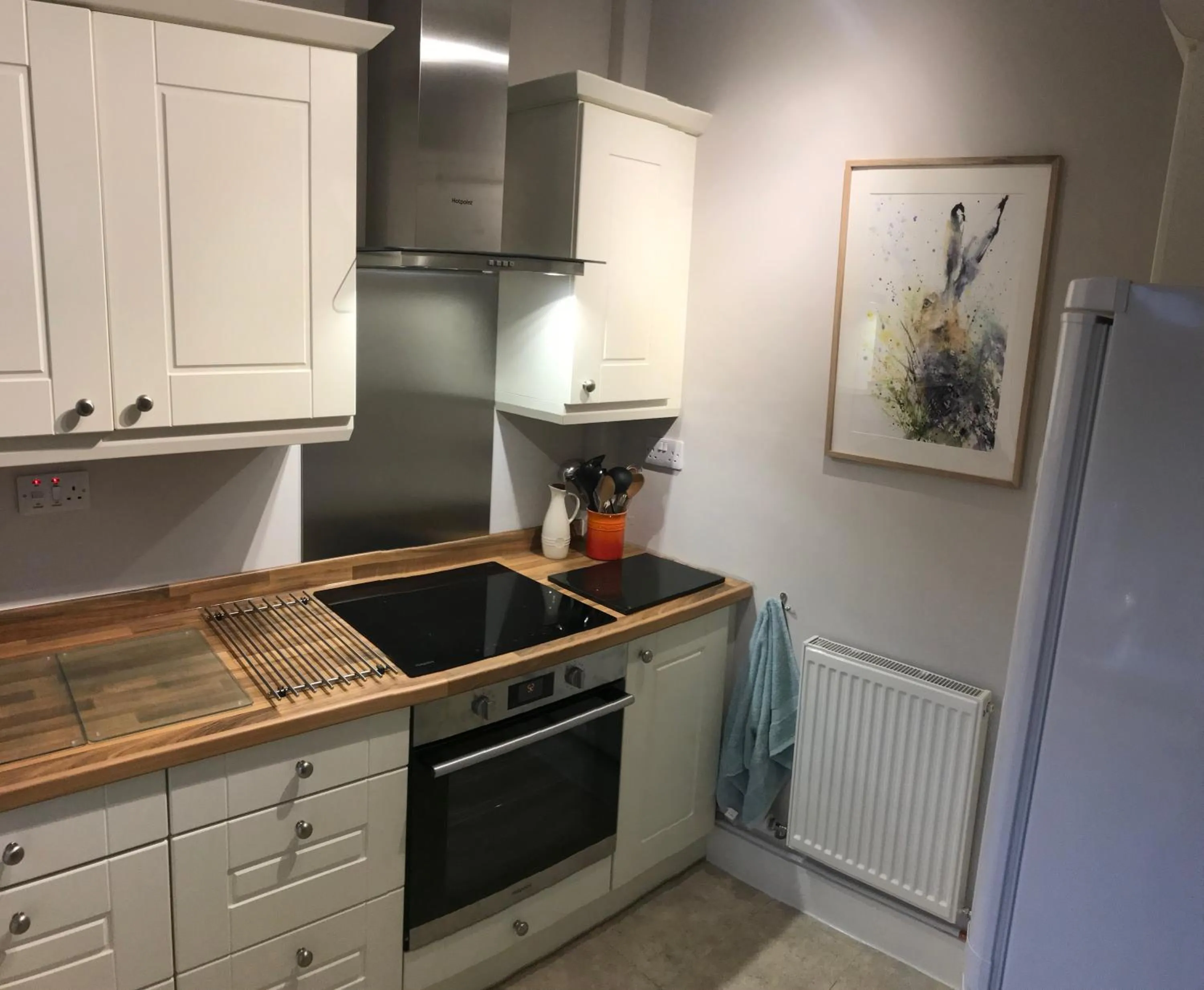 Kitchen or kitchenette in Carrick House