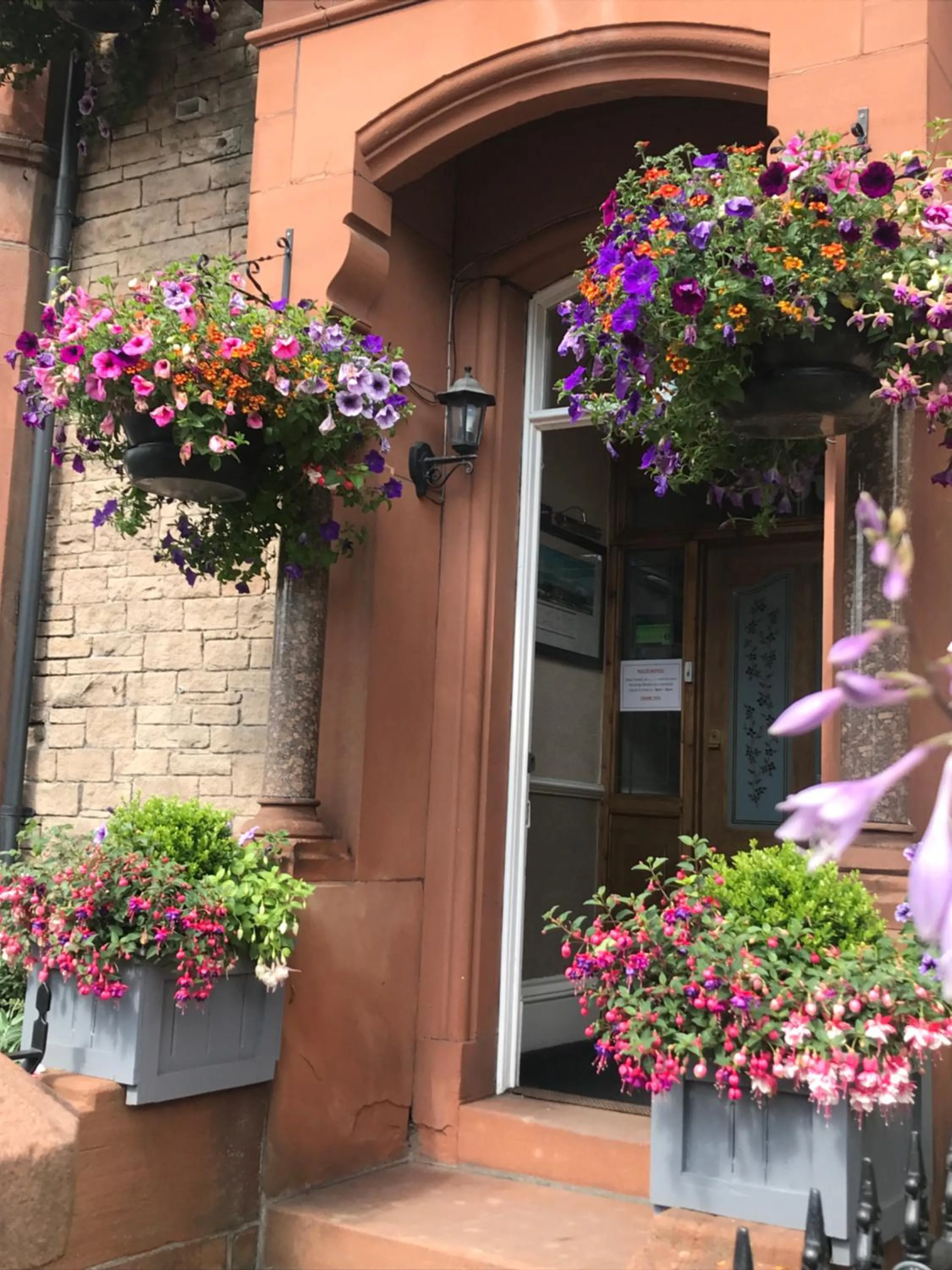 Property building in Glendale Guest House