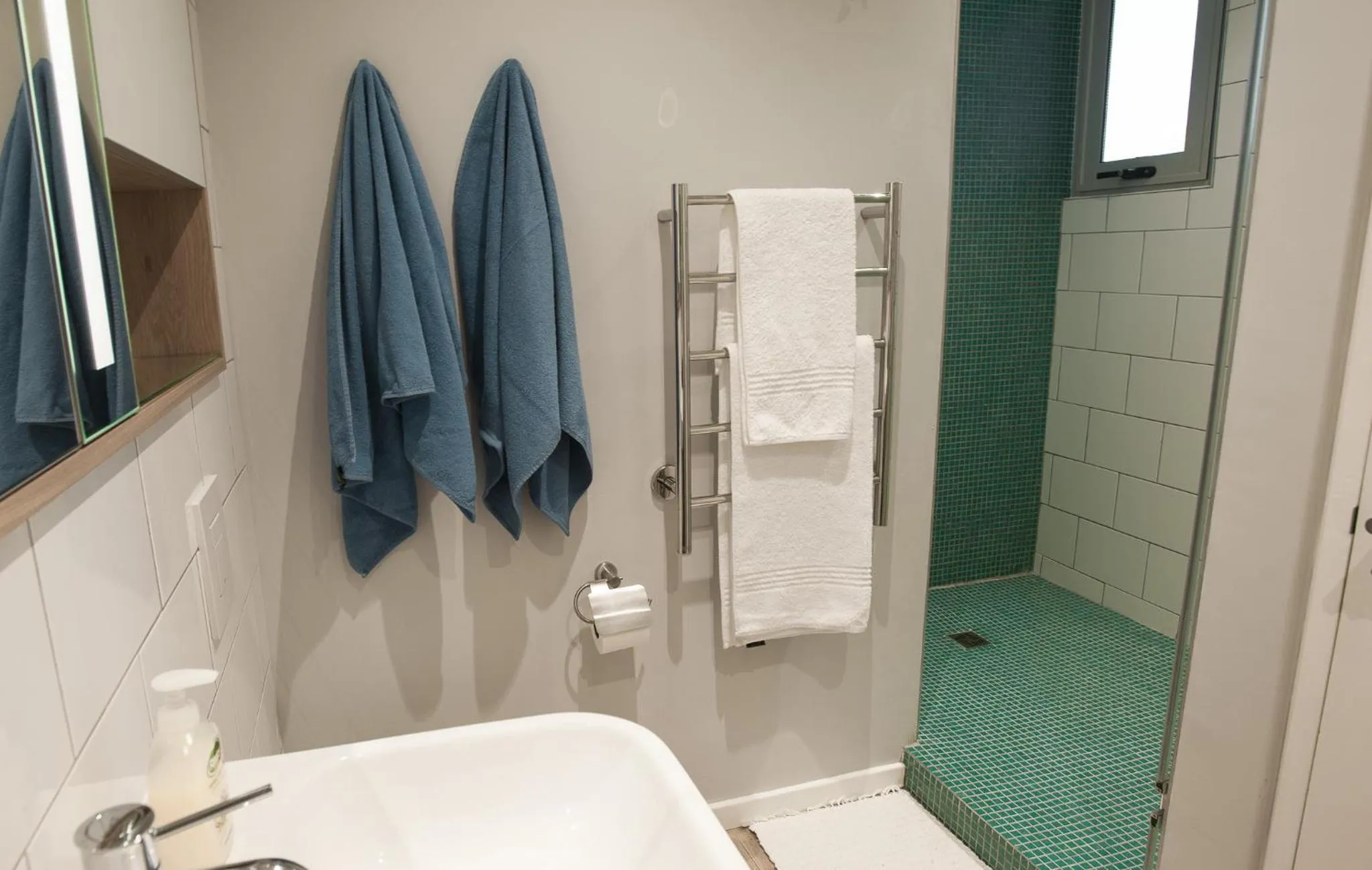 Shower in Bokkombaai