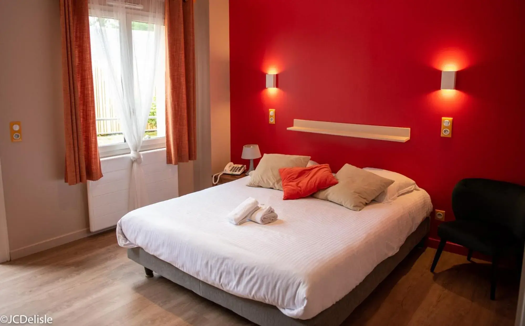 Property building, Bed in Logis - Hotel & Restaurant La Corne d 'Abondance Property building, Bed in Logis - Hotel & Restaurant La Corne d 'Abondance