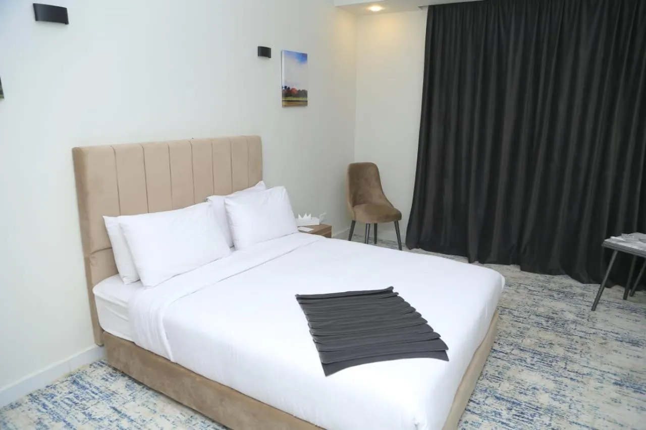 Bed in Elminya Compound