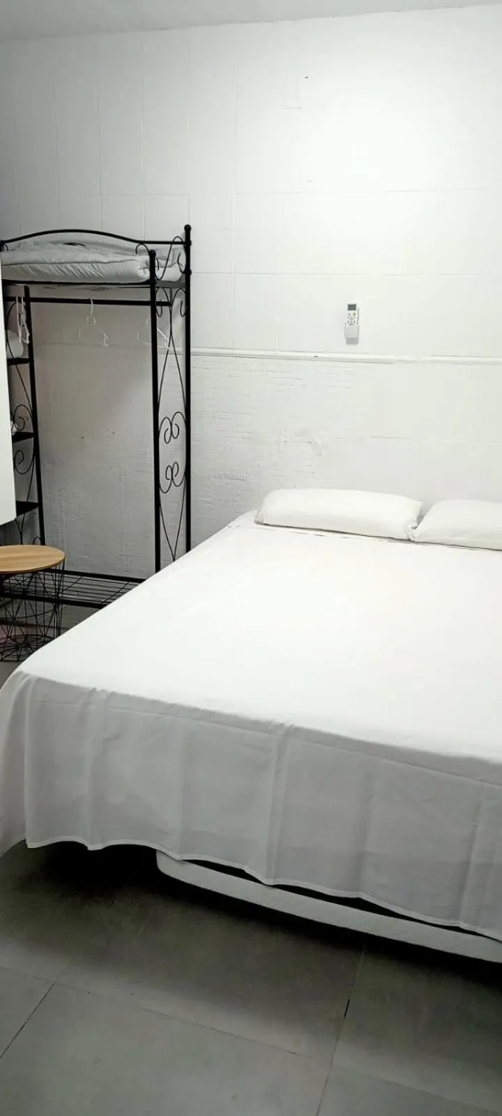 Bed in Old Center Inn Alicante