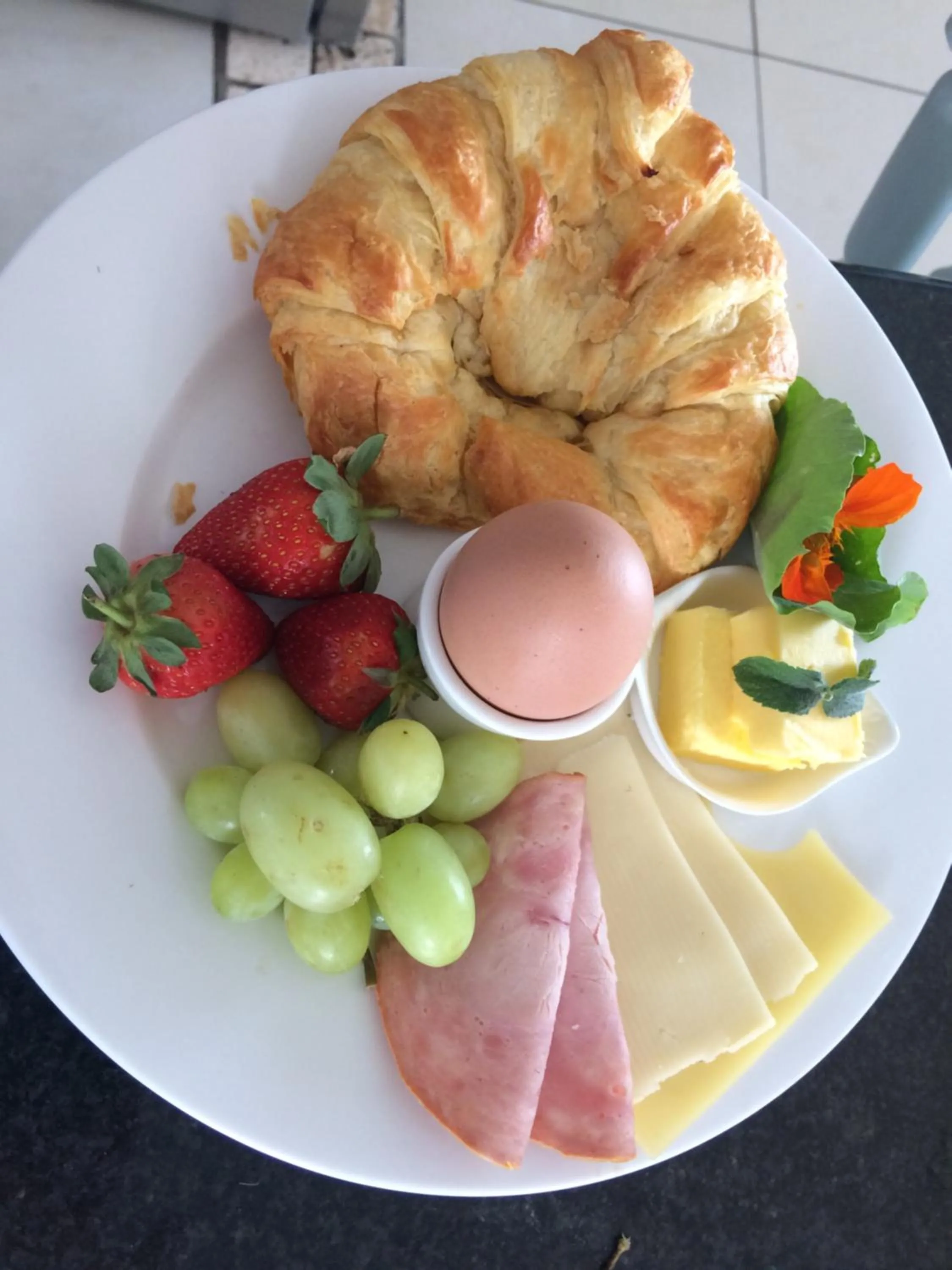 Breakfast in The Lookout Guest House