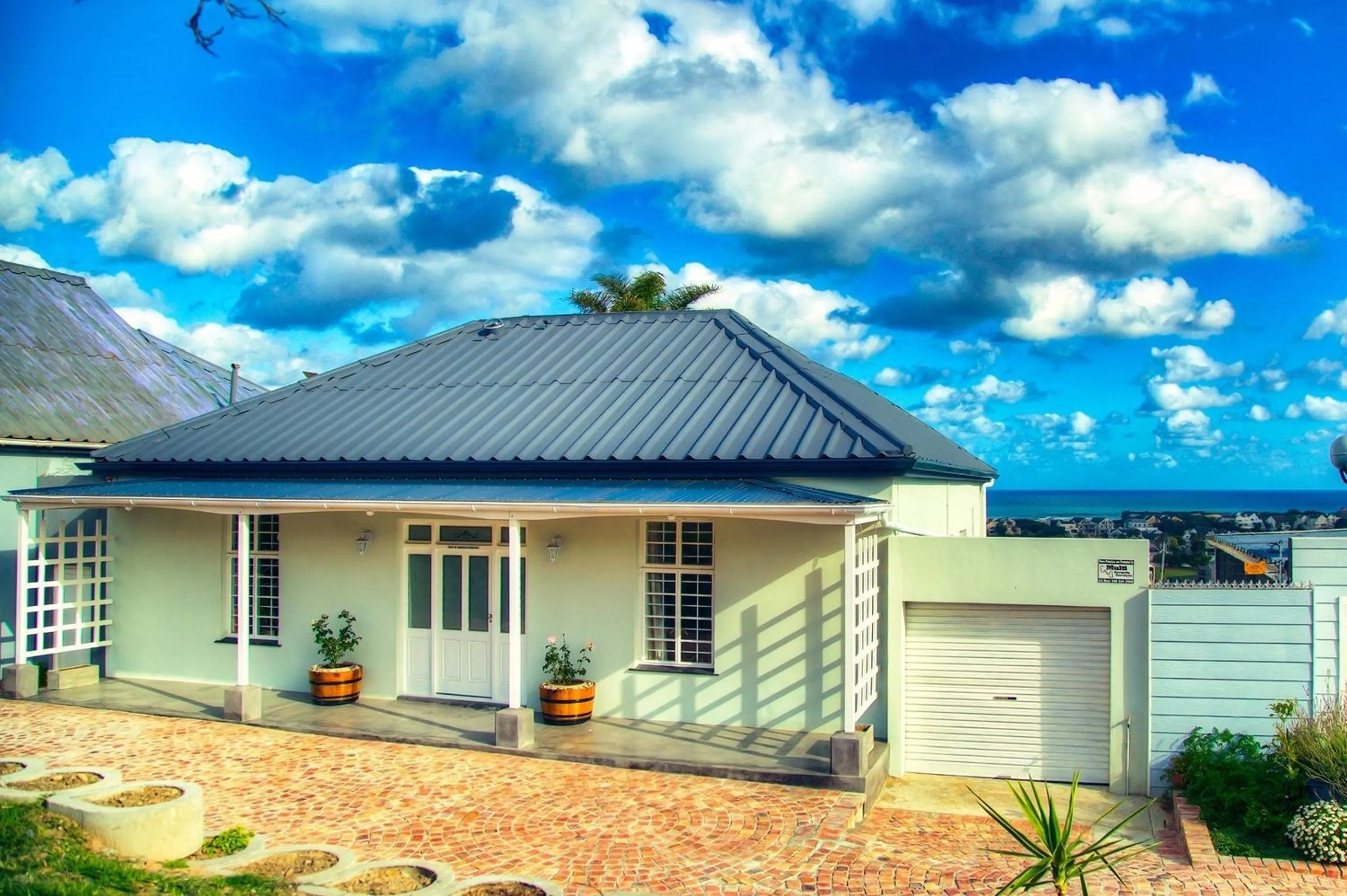 Property building in The Lookout Guest House