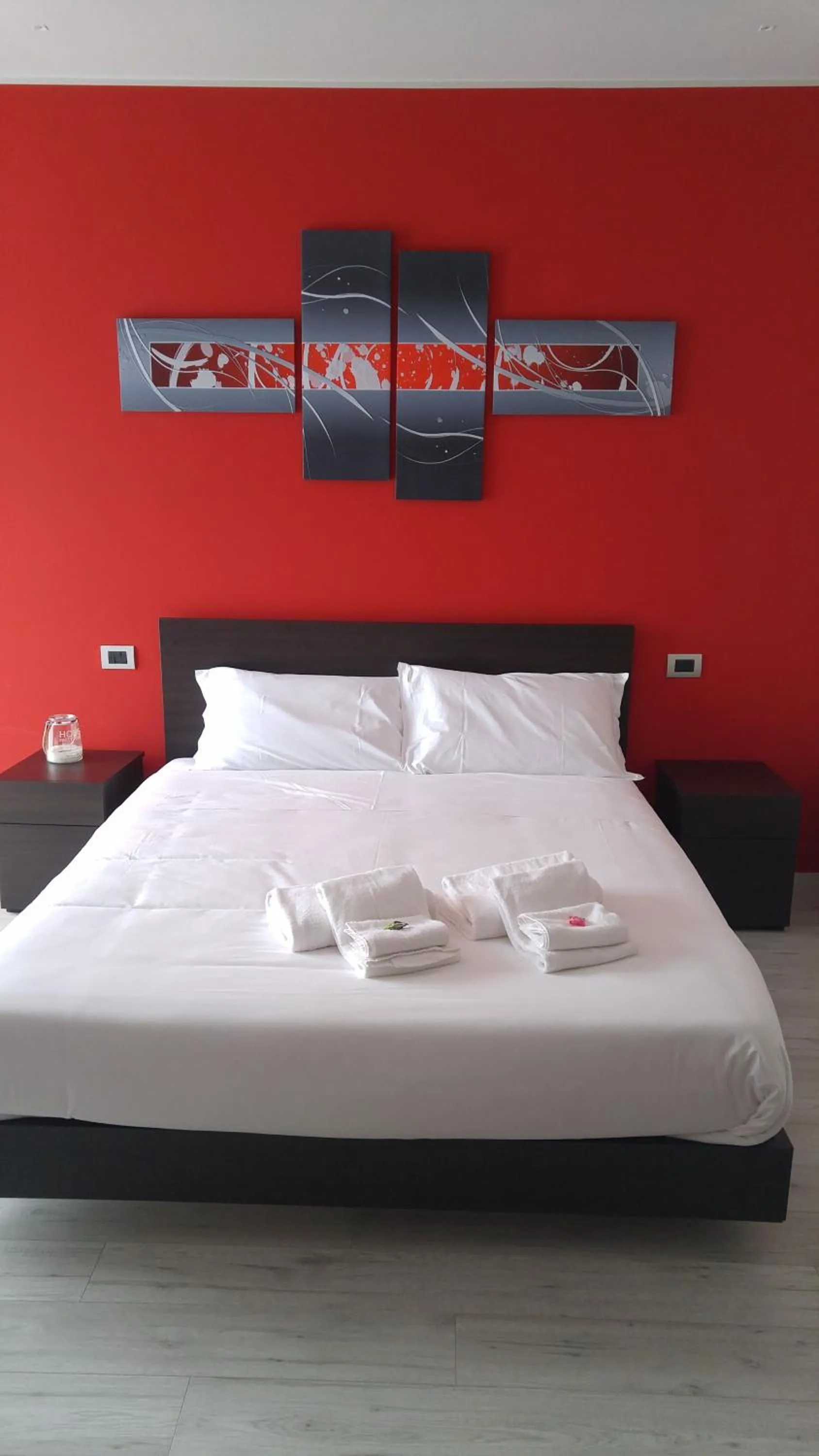 Bedroom, Bed in Millaenya Inn