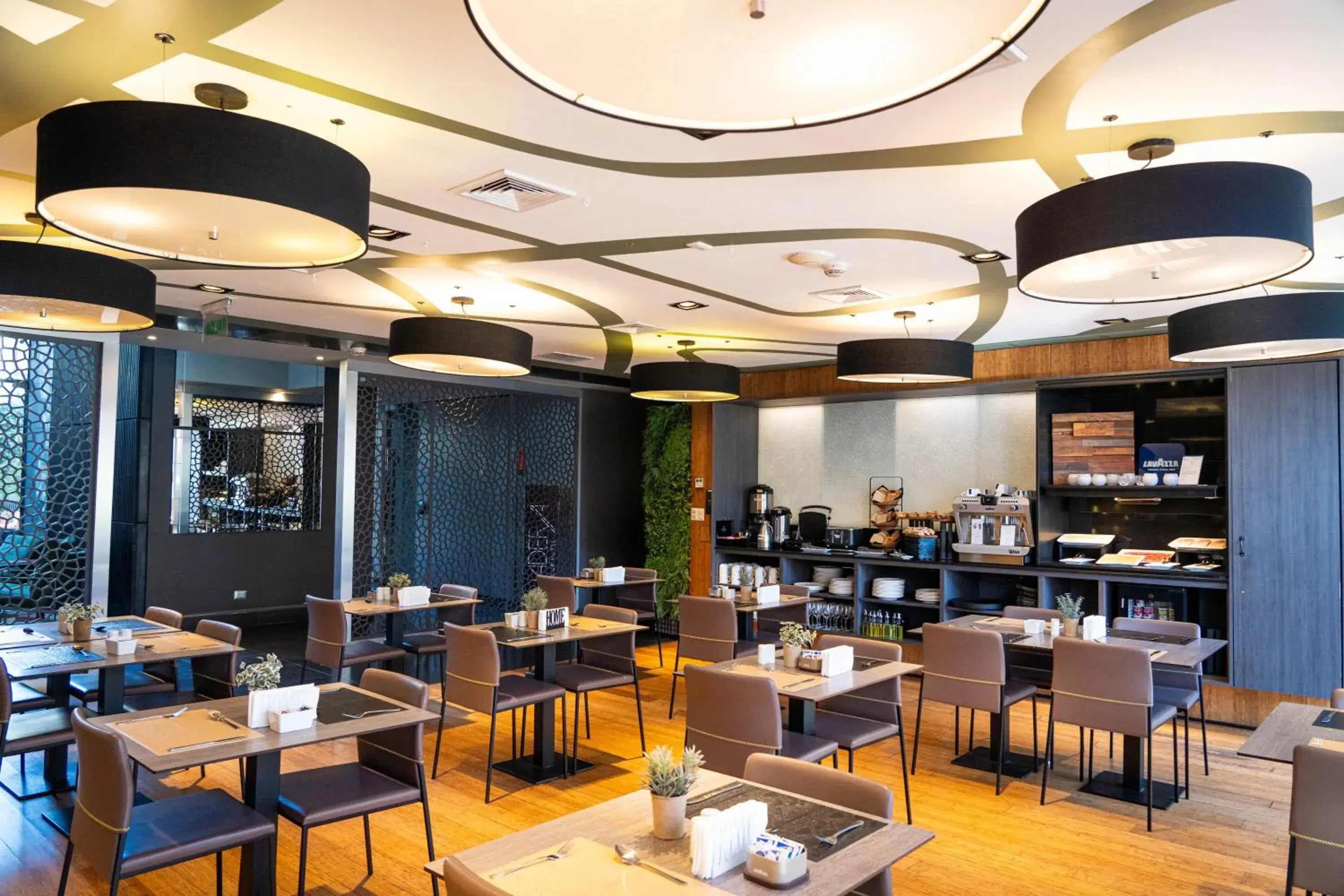 Restaurant/places to eat in Ladera Boutique Hotel Restaurant/places to eat in Ladera Boutique Hotel