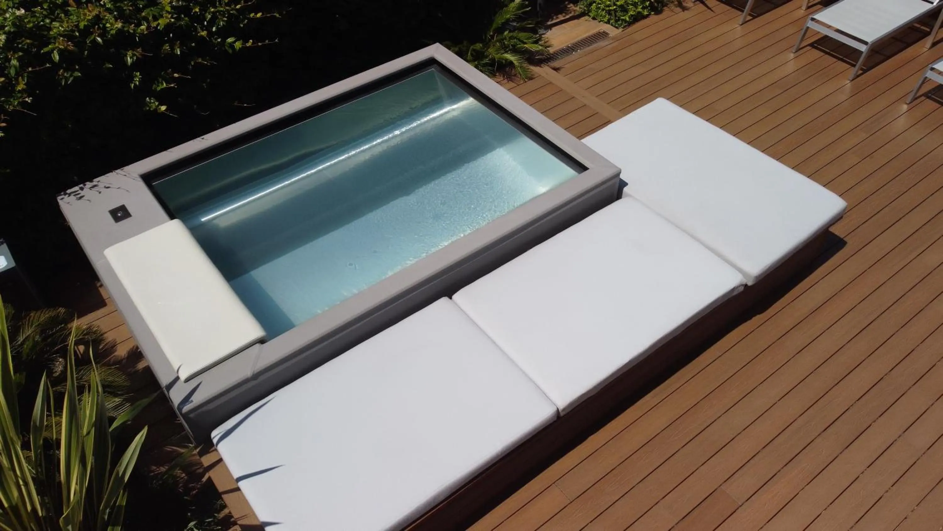 Swimming pool in Boutique Hotel Villa Alberta