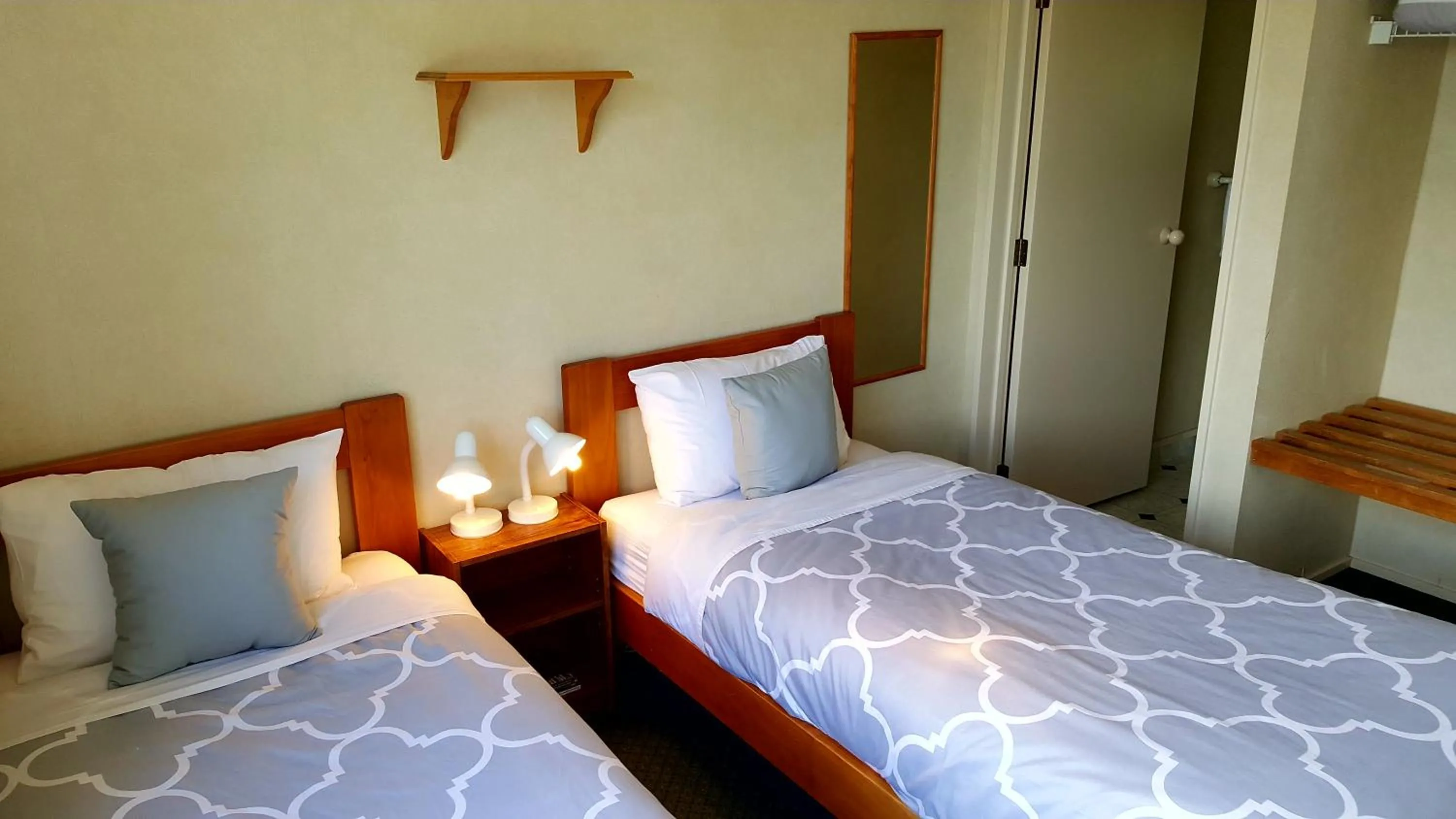 Bed in Catlins Area Motel