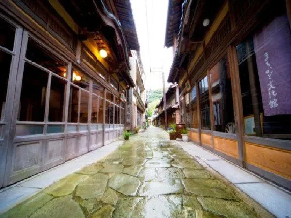 Property building in Mihokan