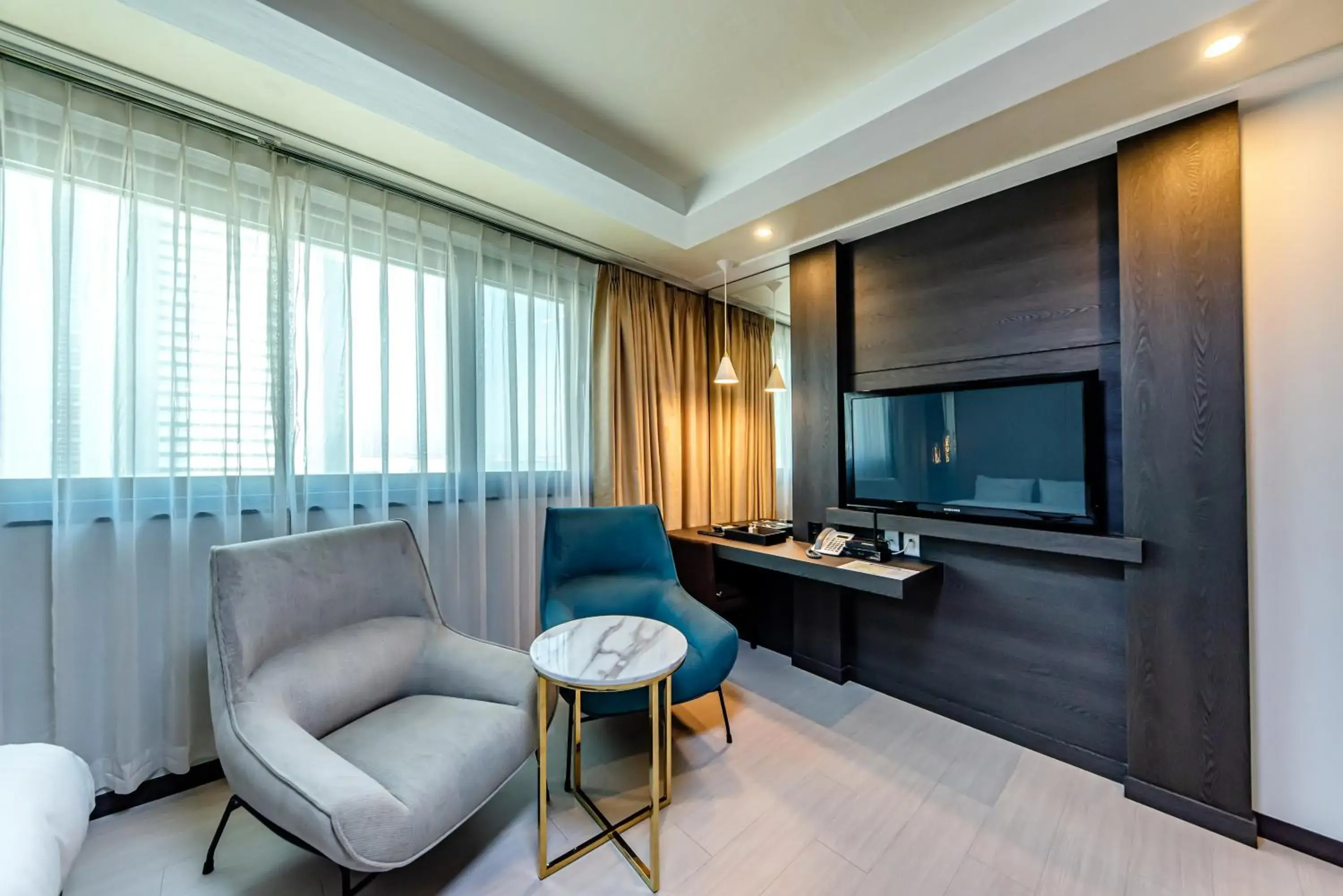 Seating Area in HS Tourist Hotel Seating Area in HS Tourist Hotel