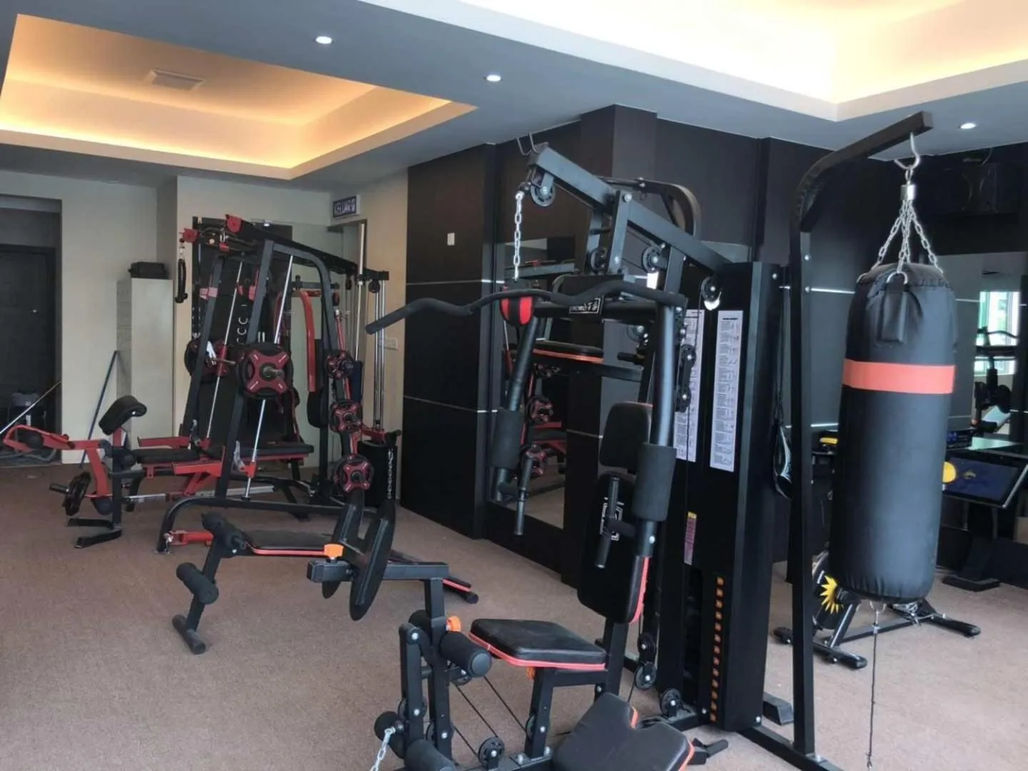 Fitness centre/facilities in Qu Lin Resident