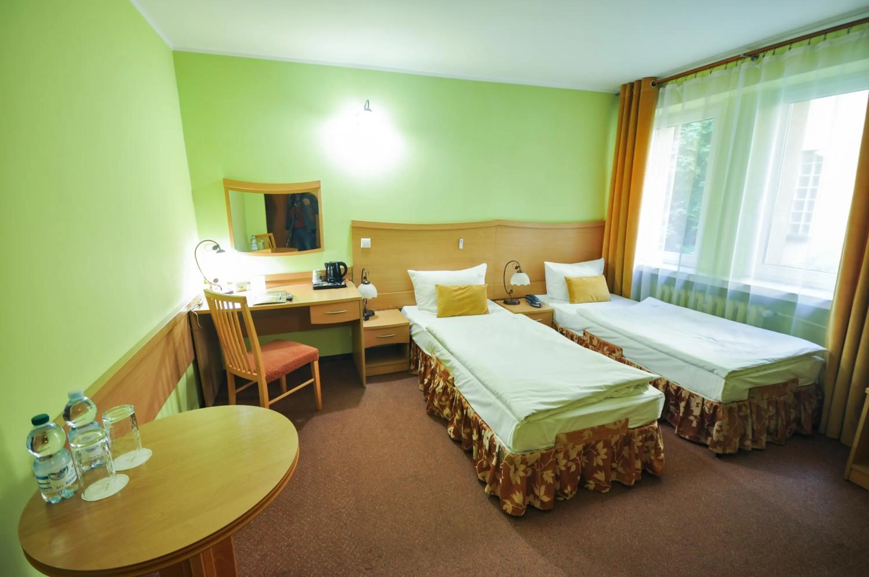 Photo of the whole room, Bed in Hotel Trzy Światy Spa & Wellness Rajska WySpa